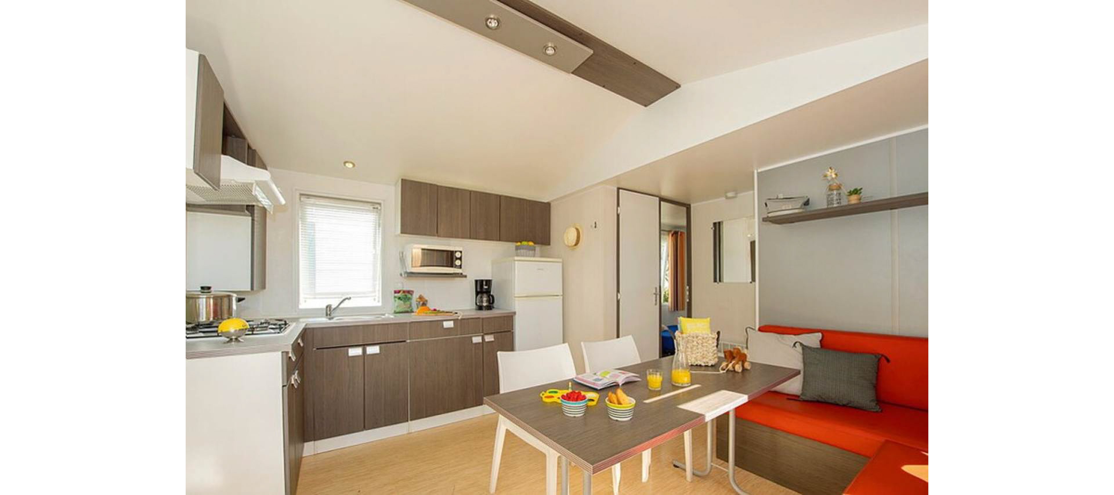 Chateau de Fonrives - EUROCAMP