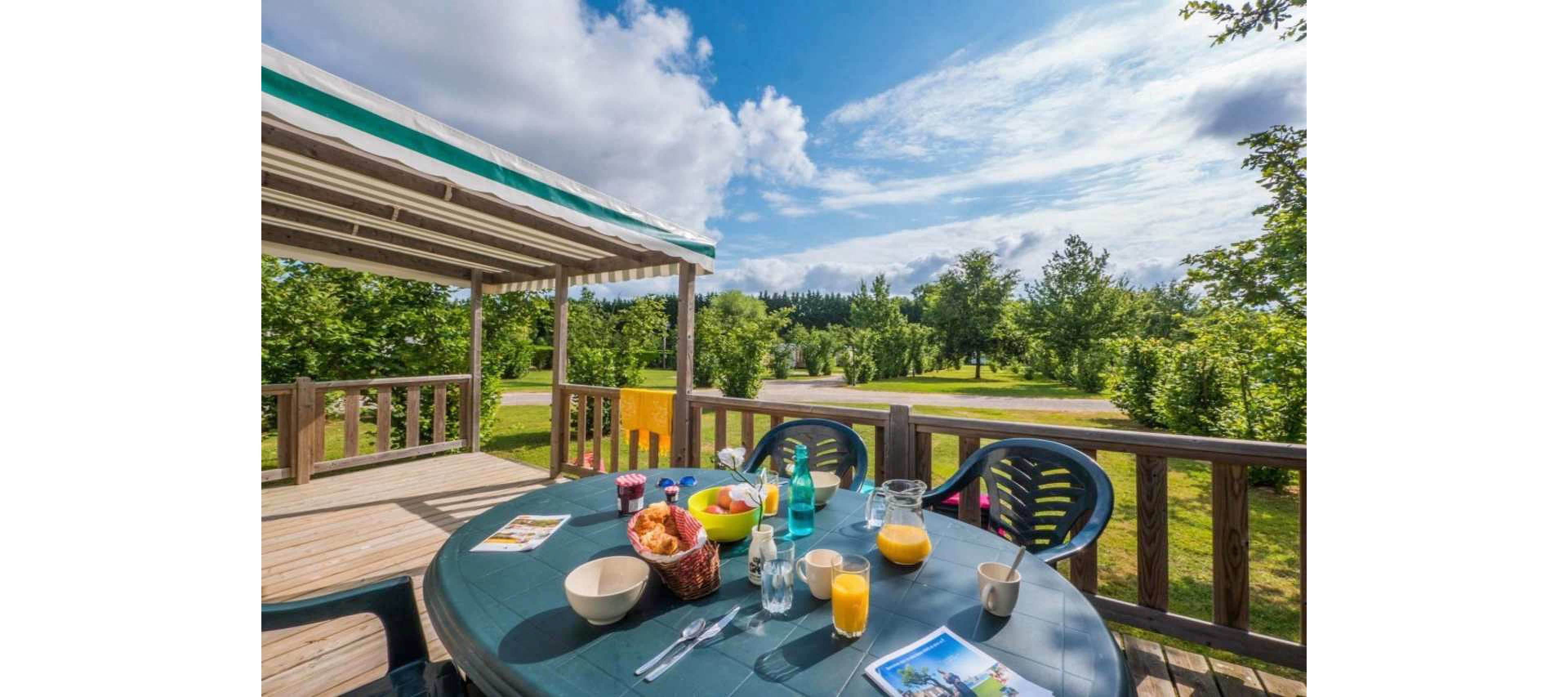 Chateau de Fonrives - EUROCAMP