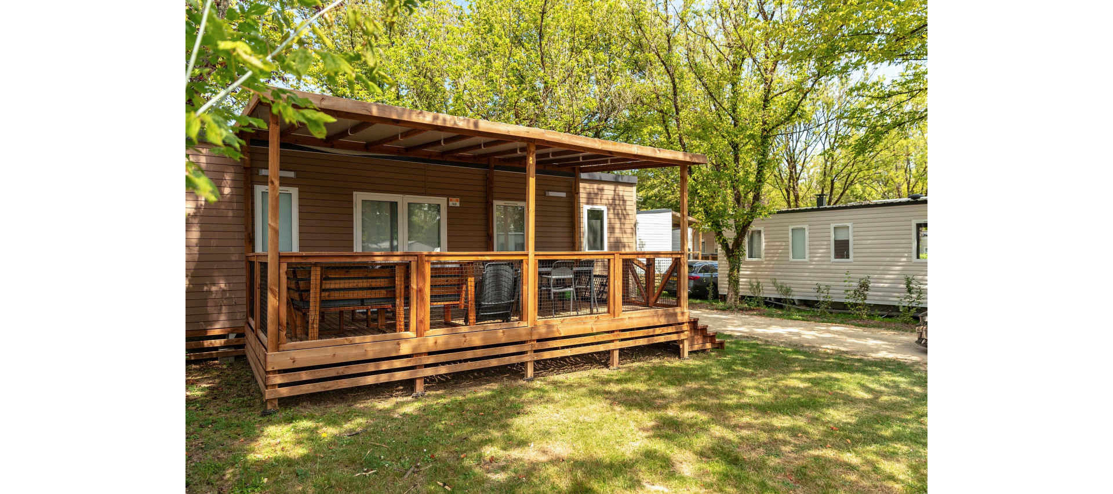 Chateau de Fonrives - EUROCAMP