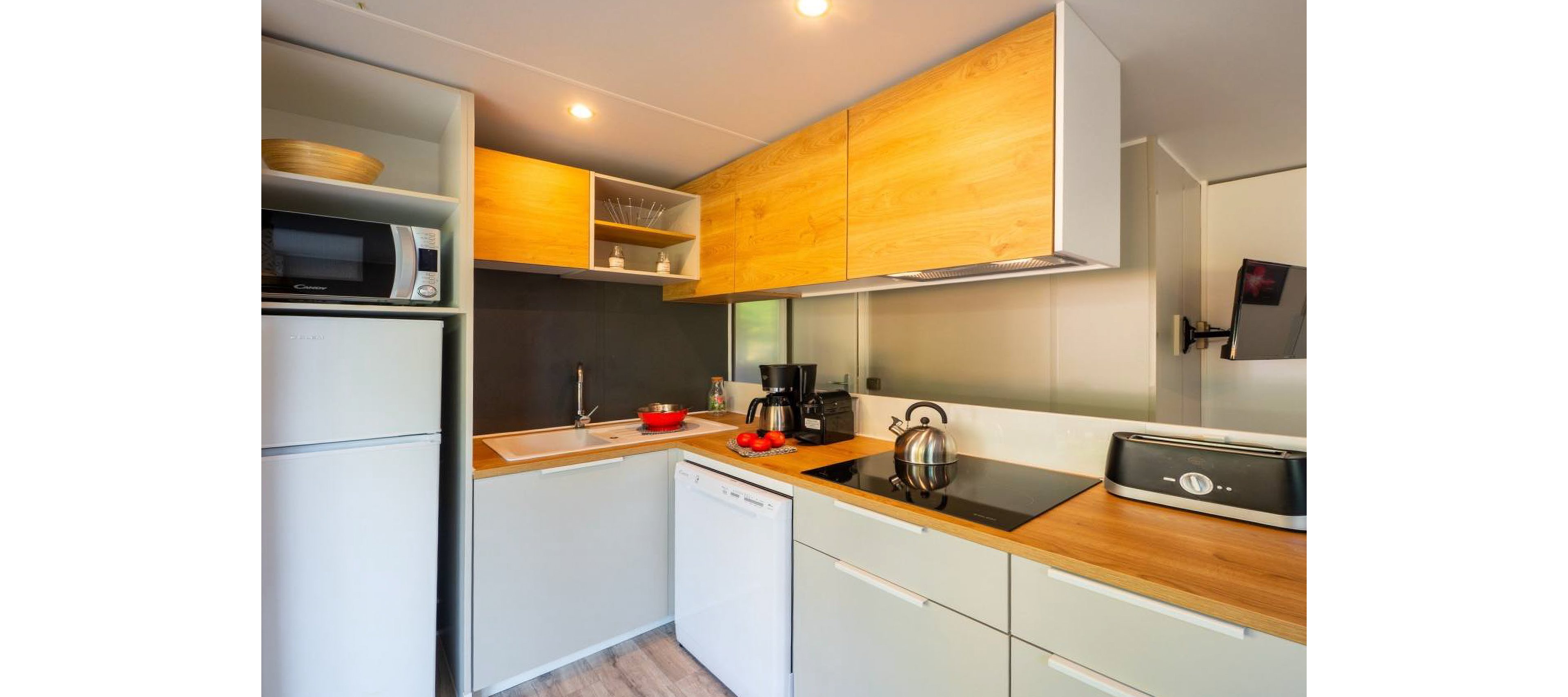 Chateau de Fonrives - EUROCAMP