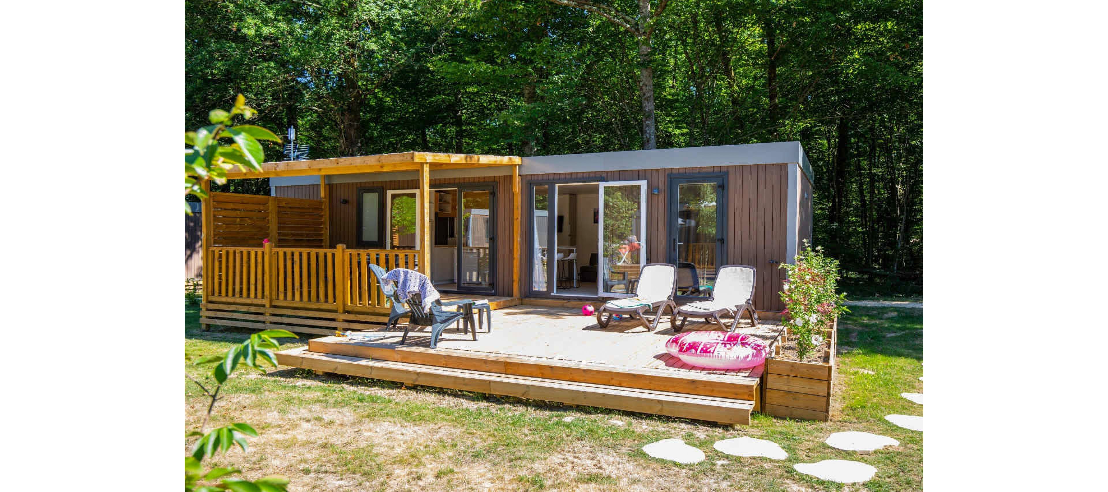 Chateau de Fonrives - EUROCAMP