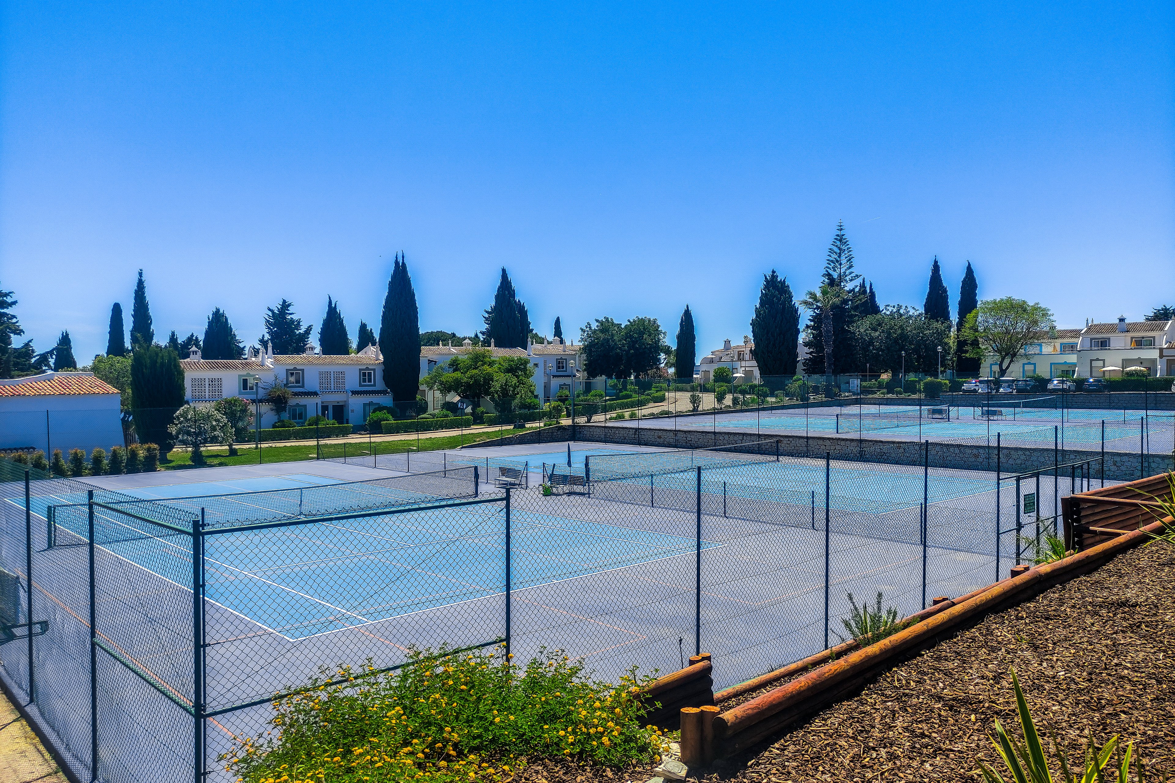 Rocha Brava Village Resort