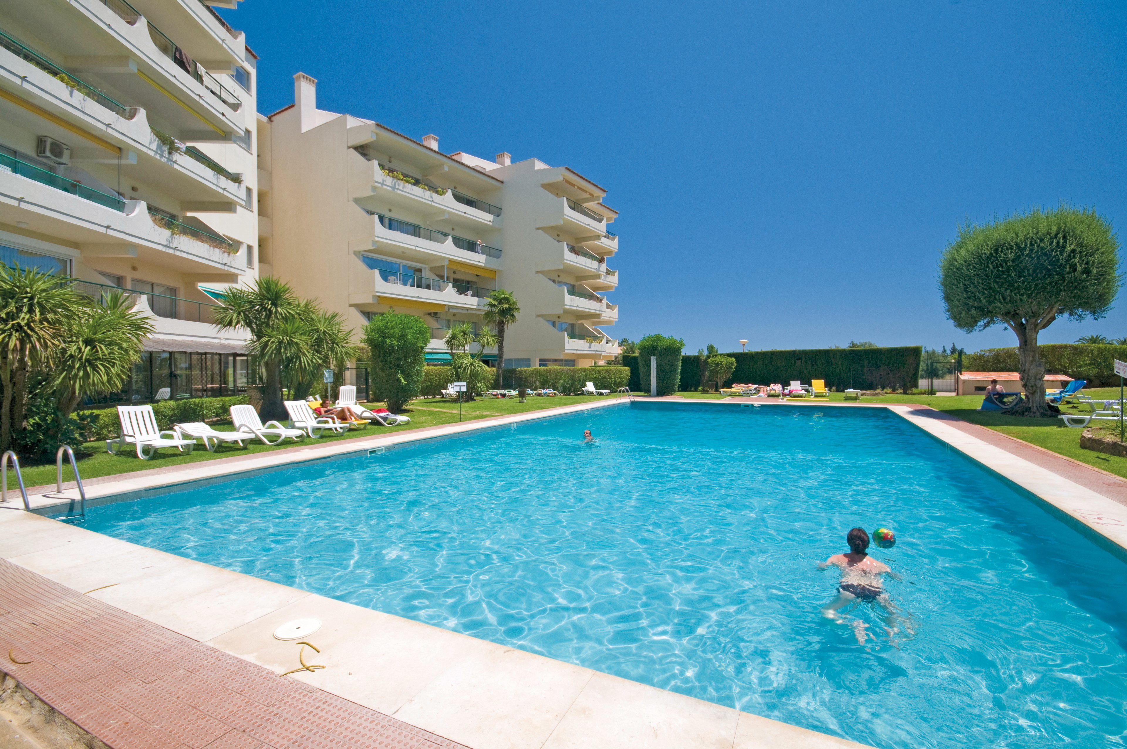 Parque Mourabel Oasis Village