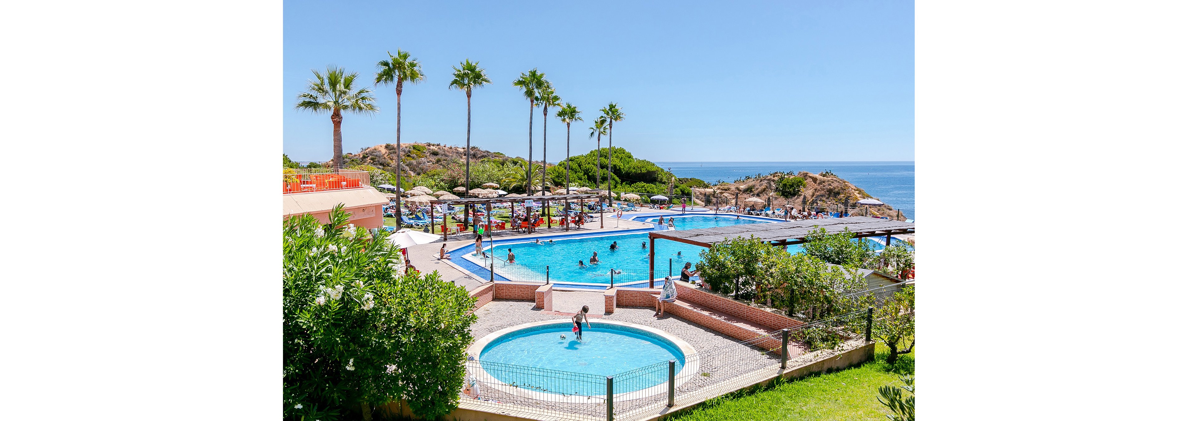 Auramar Beach Resort