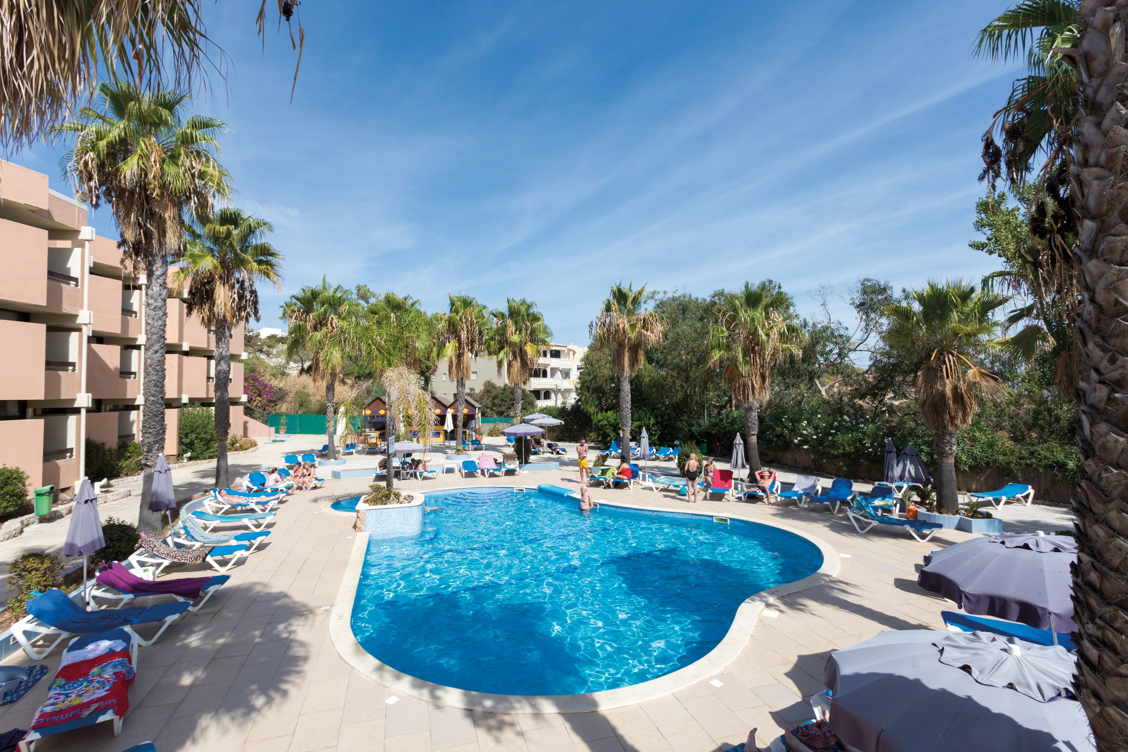 Auramar Beach Resort