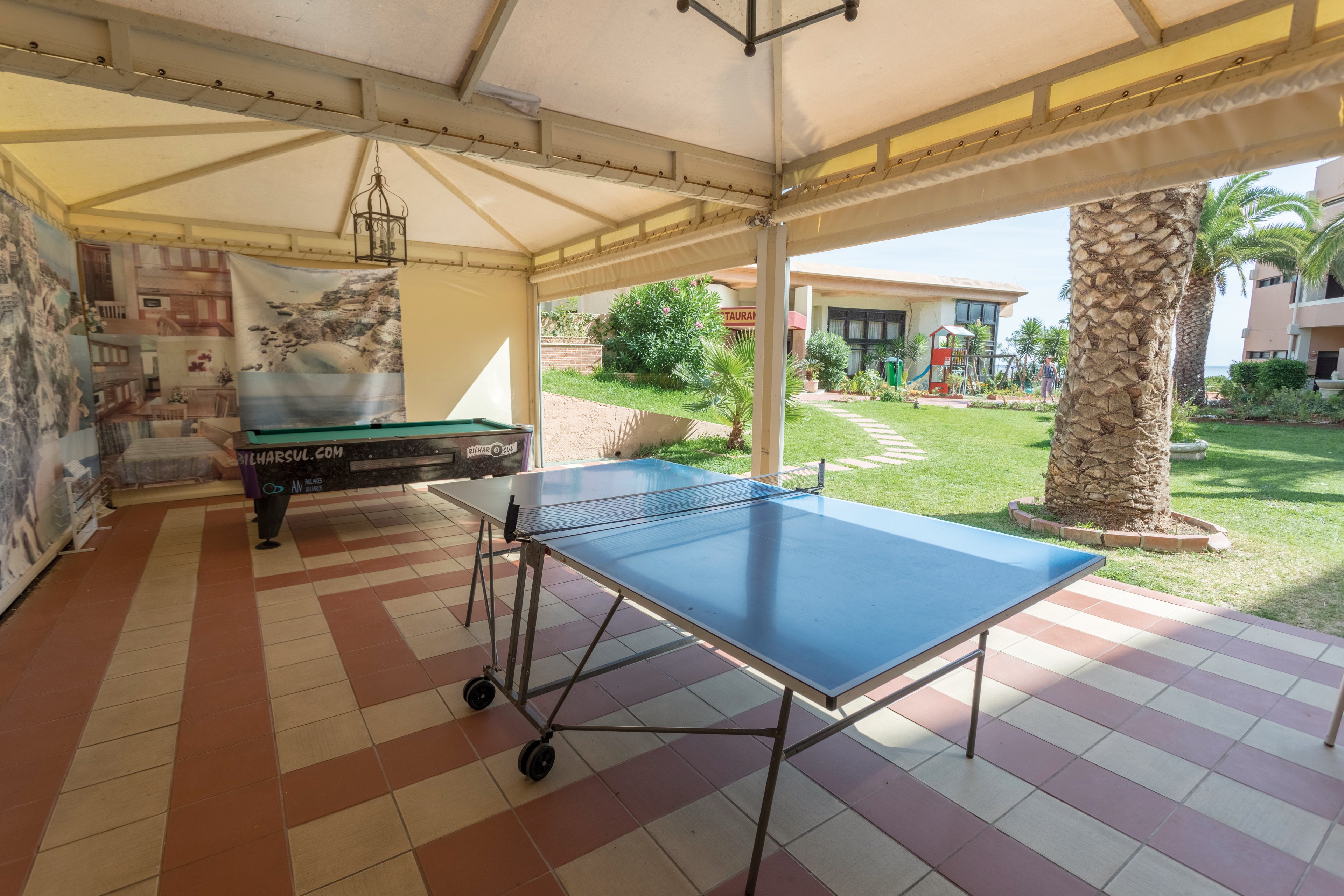 Auramar Beach Resort