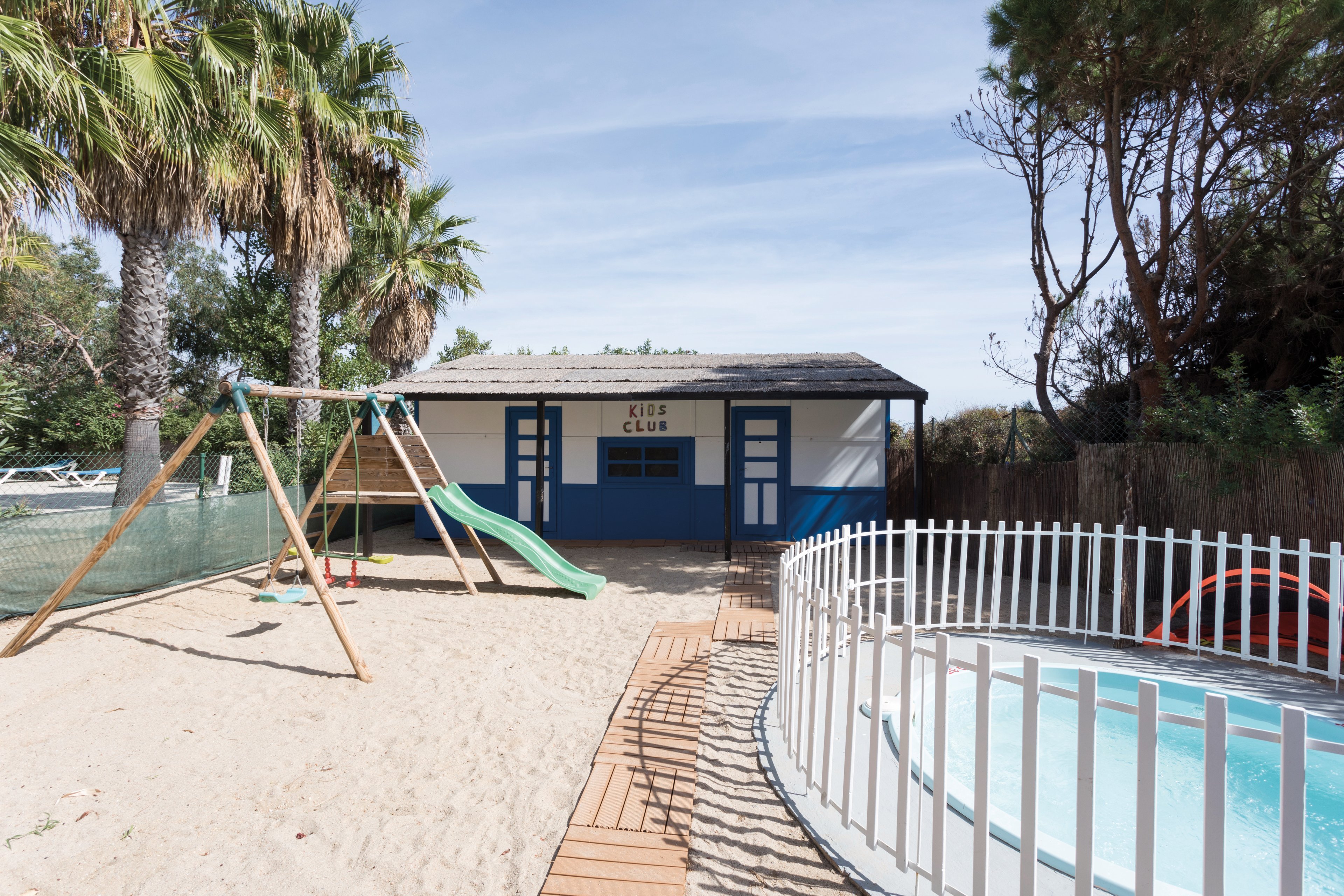 Auramar Beach Resort