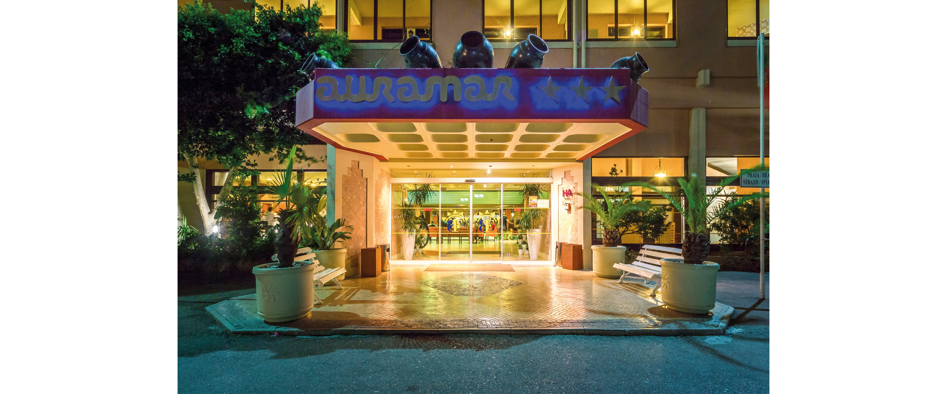 Auramar Beach Resort