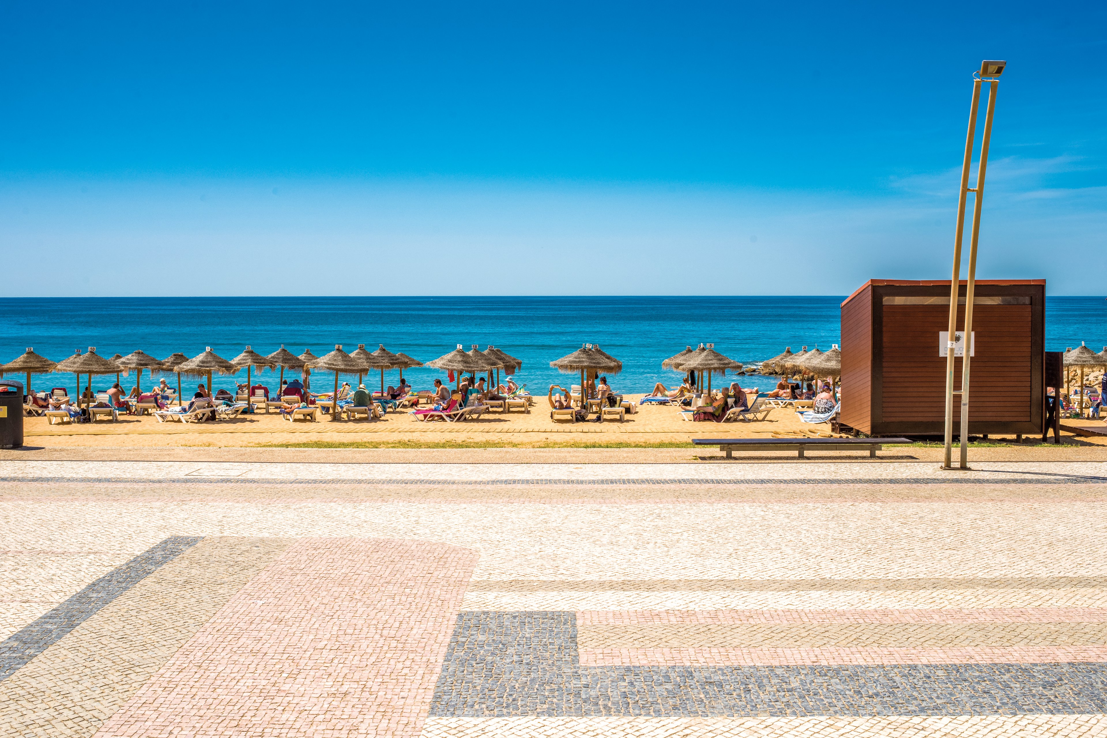 Dom Jose Beach Hotel