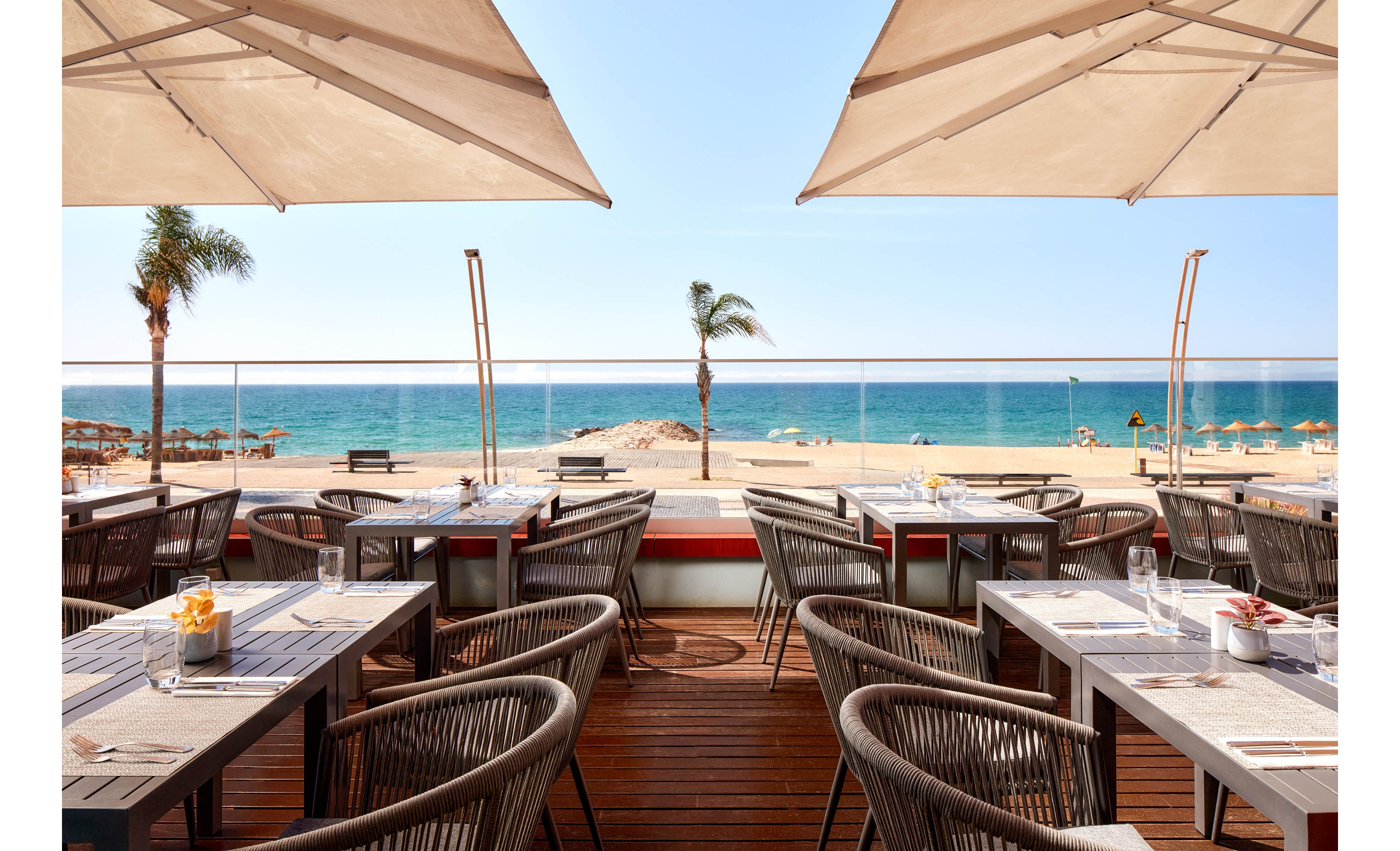 Dom Jose Beach Hotel