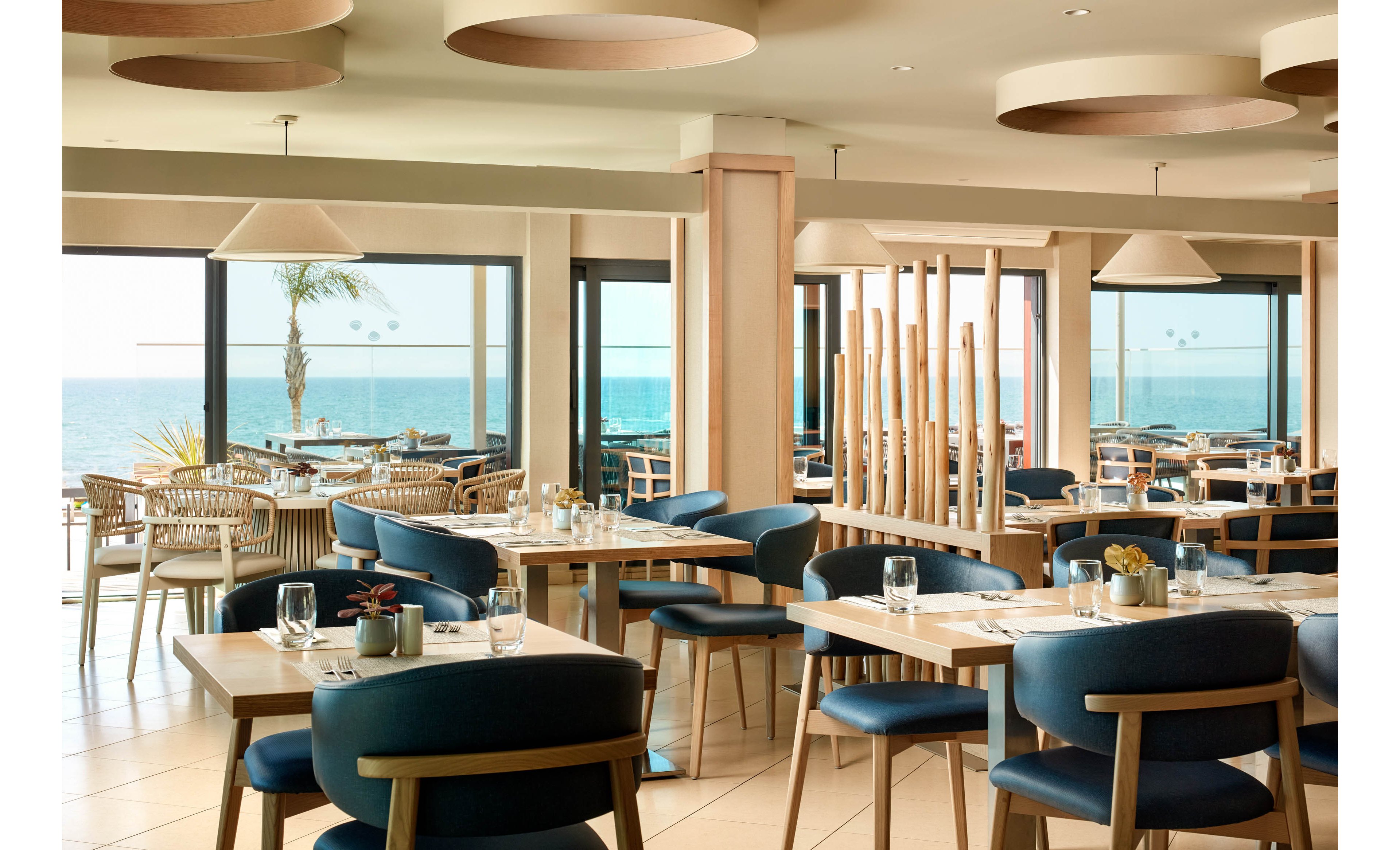 Dom Jose Beach Hotel