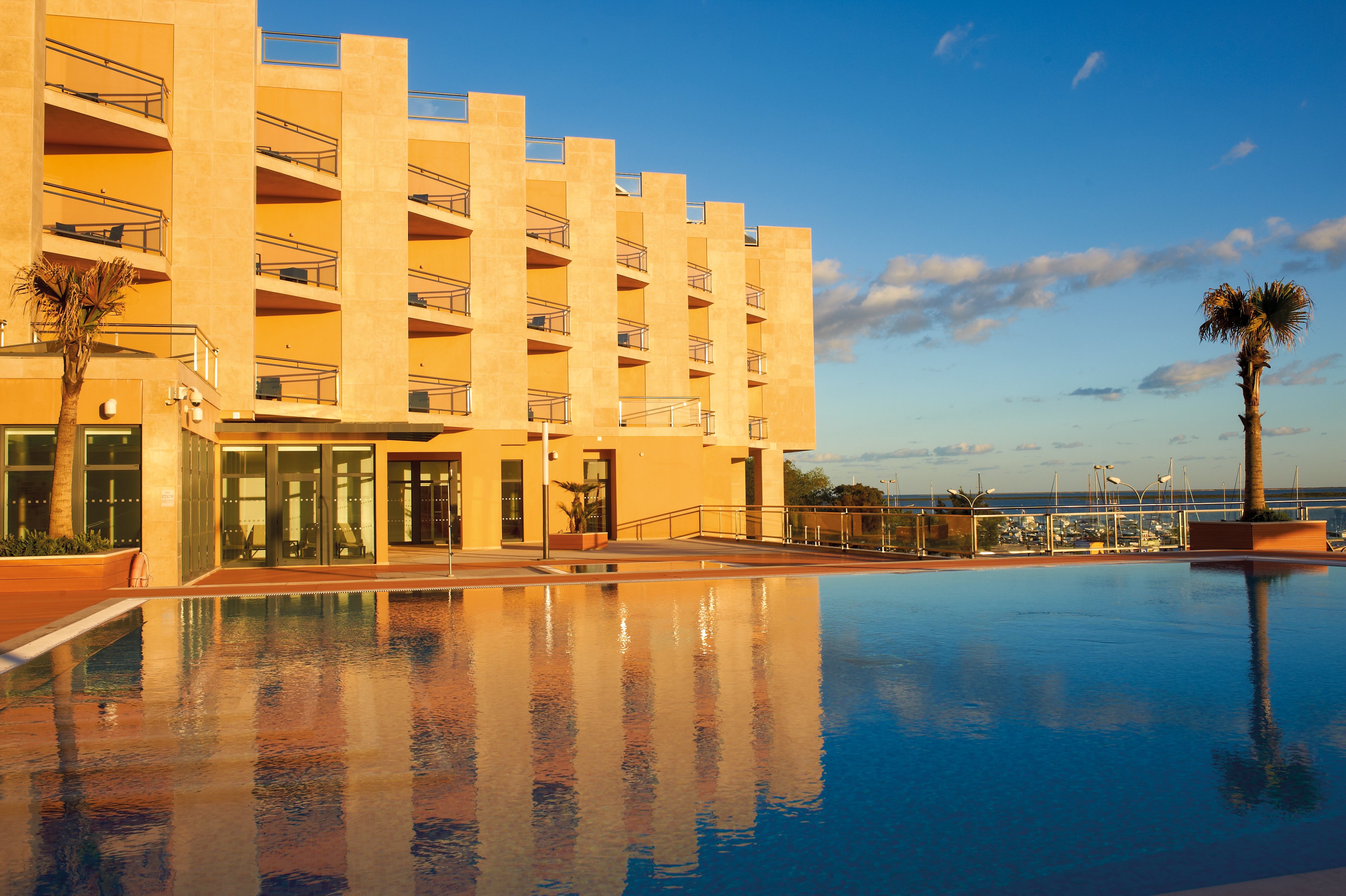 Real Marina Hotel & Spa