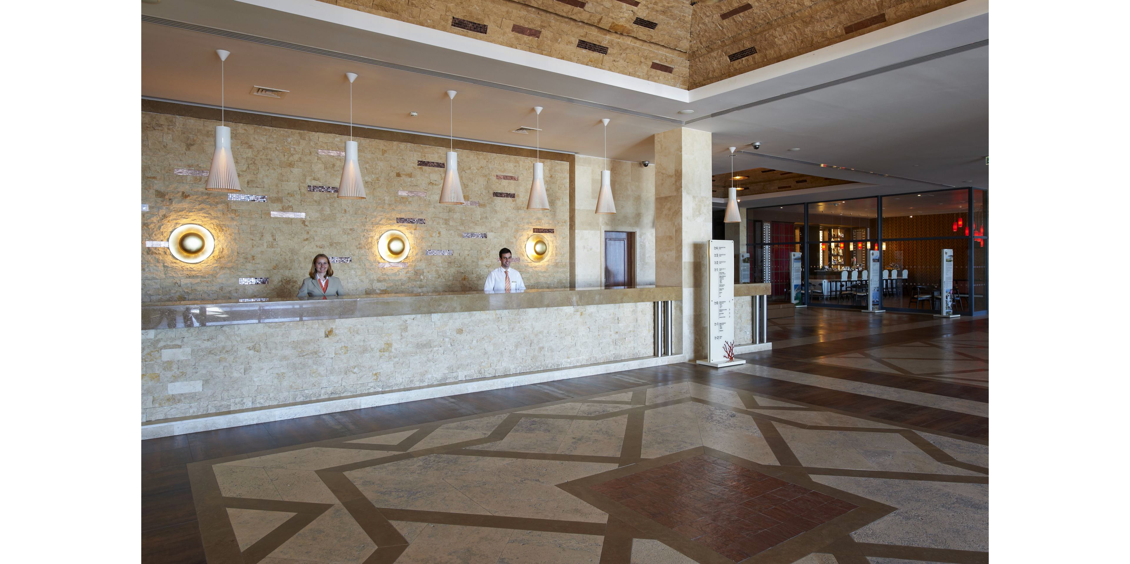 Real Marina Hotel & Spa