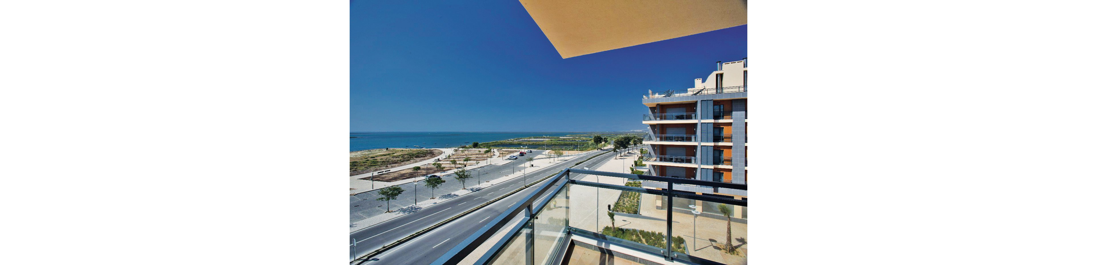 Real Marina Residence