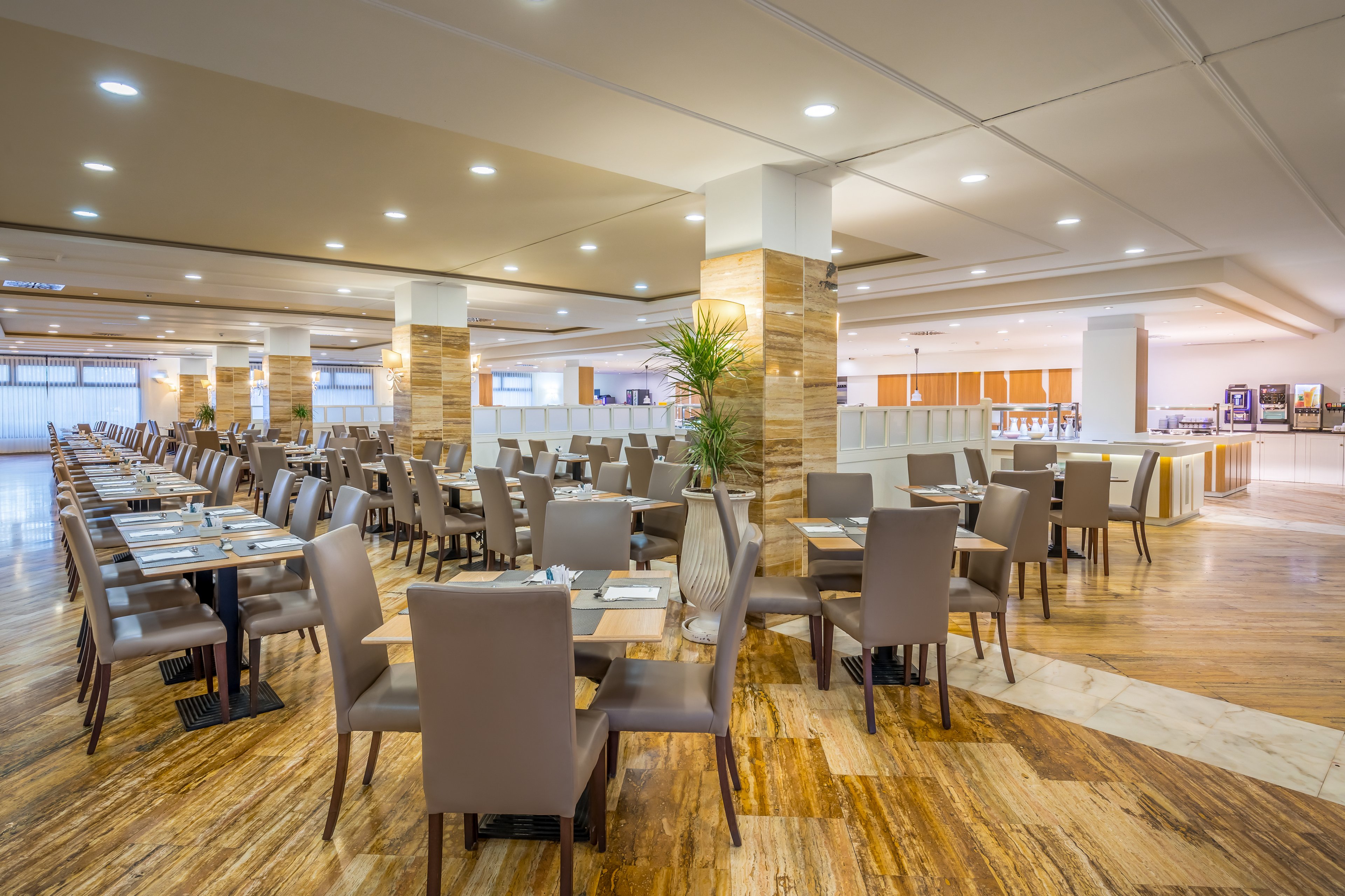 Smy Isla Cristina formerly Occidental Isla Cristina