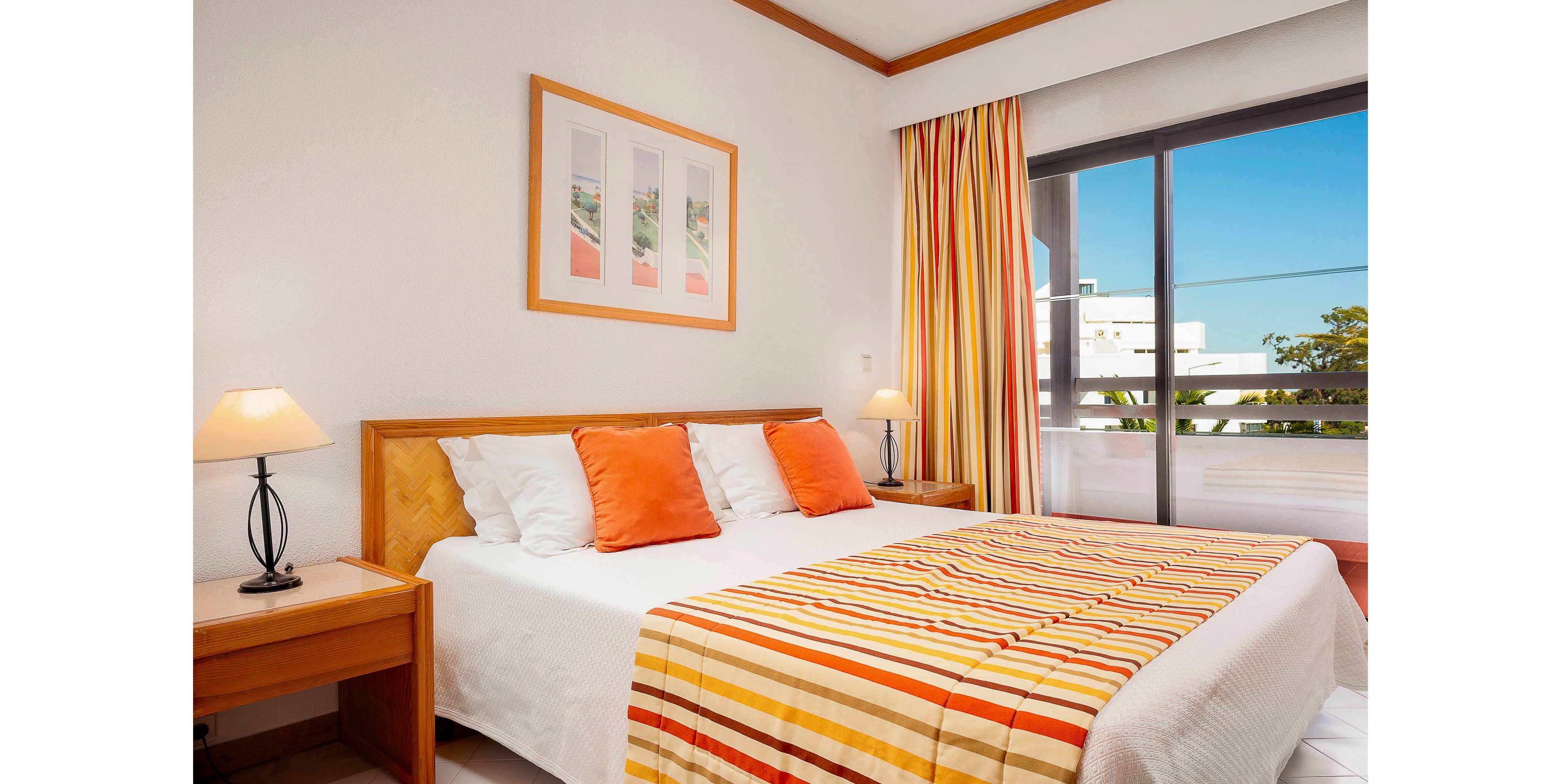 Ourapraia Hotel Apartments