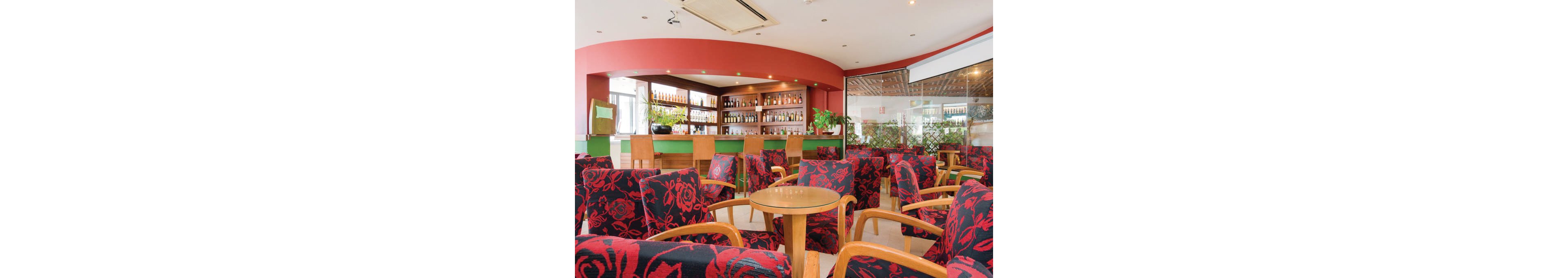 Ourapraia Hotel Apartments