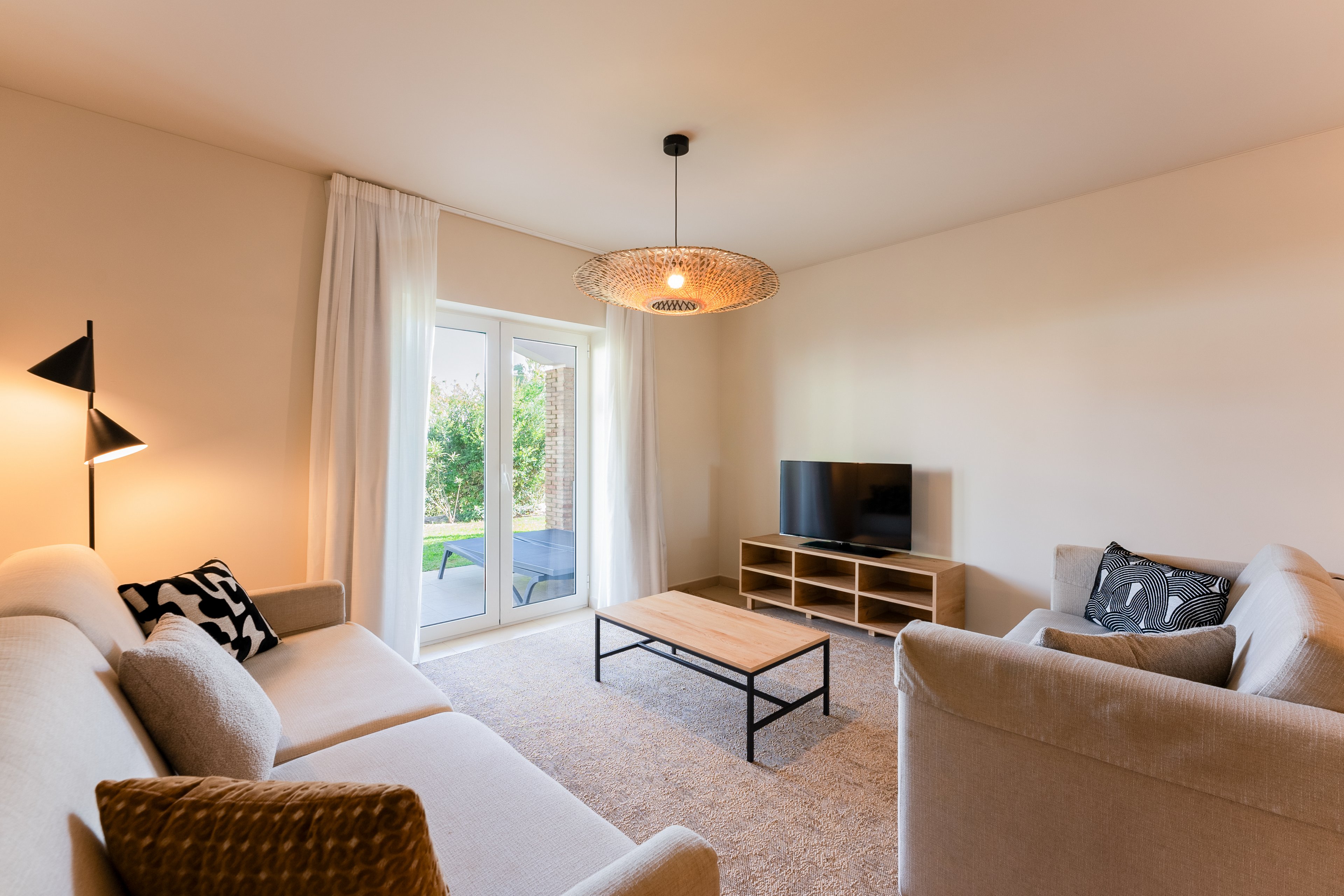 Eden Villas & Apartments