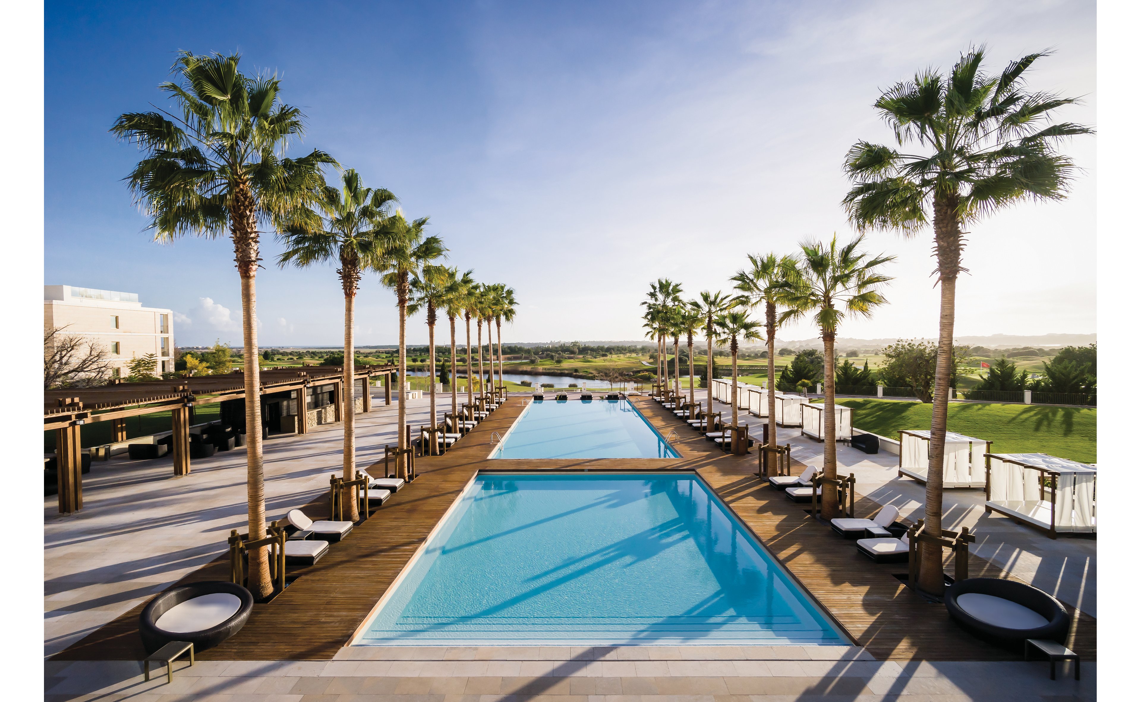 Victoria Golf Resort & Spa