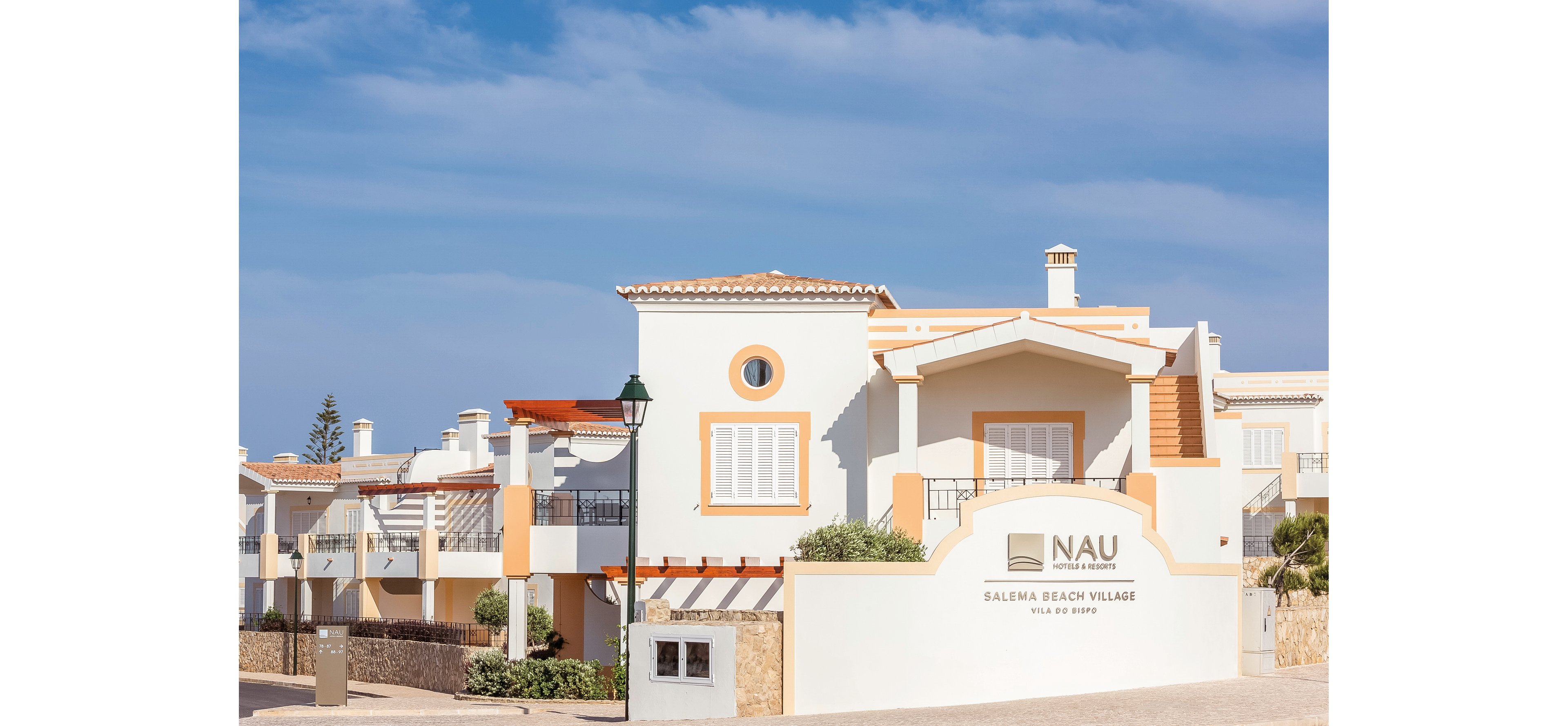 NAU Salema Beach Village