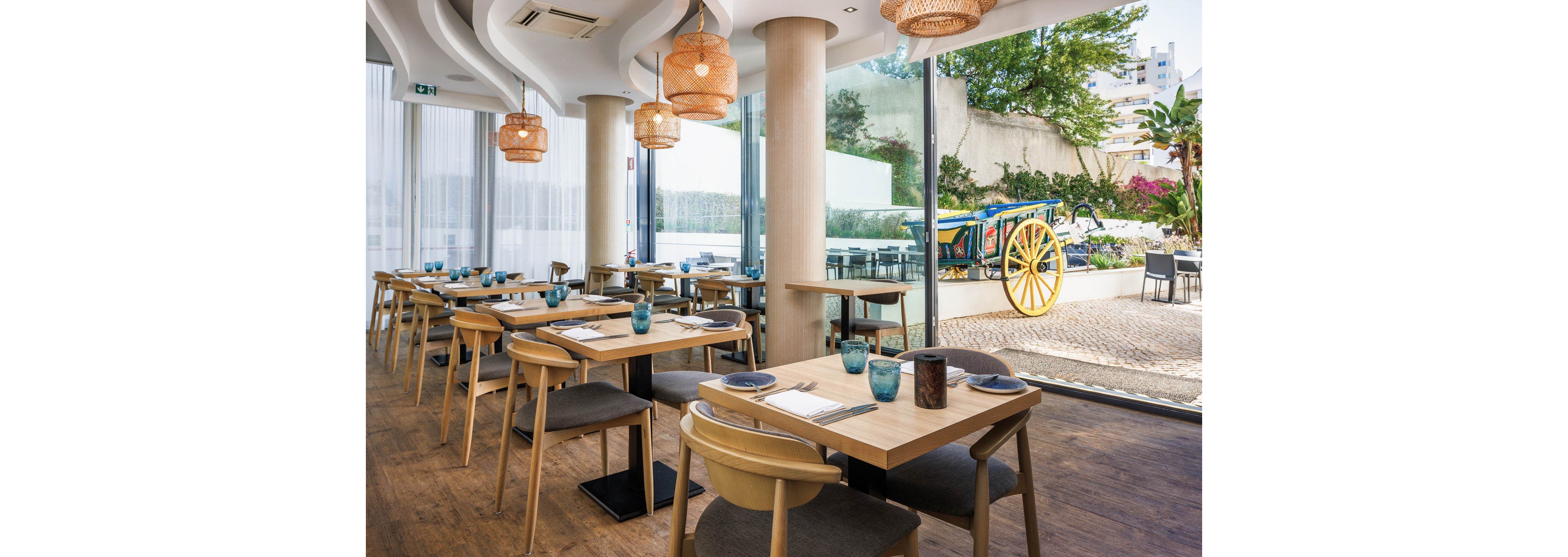 Jupiter Marina Hotel - Couples & Spa