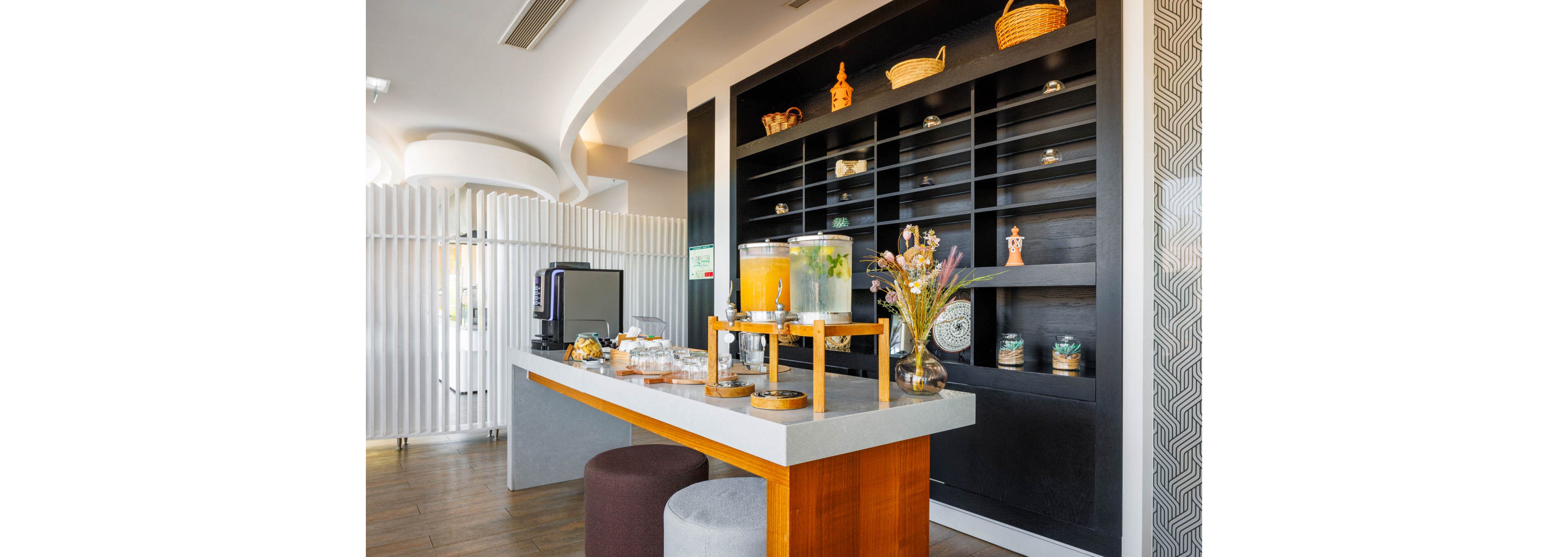 Jupiter Marina Hotel - Couples & Spa