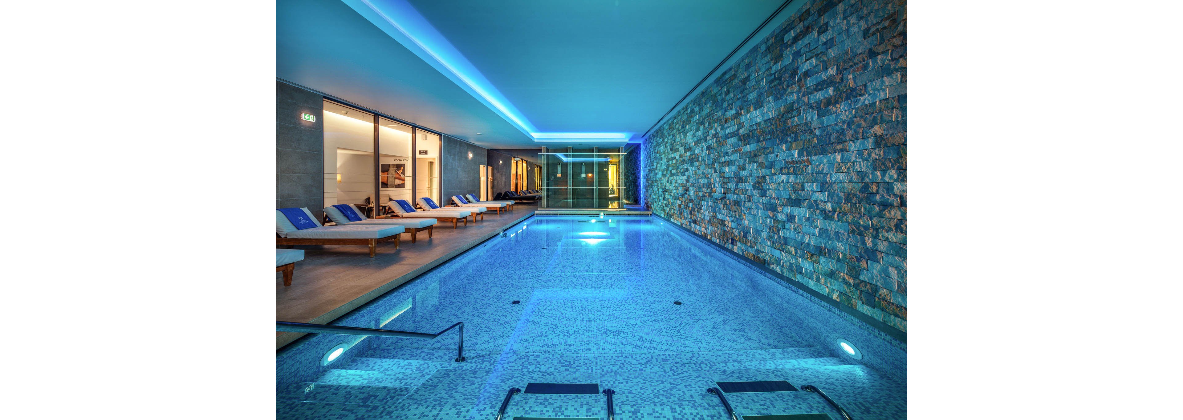 Jupiter Marina Hotel - Couples & Spa