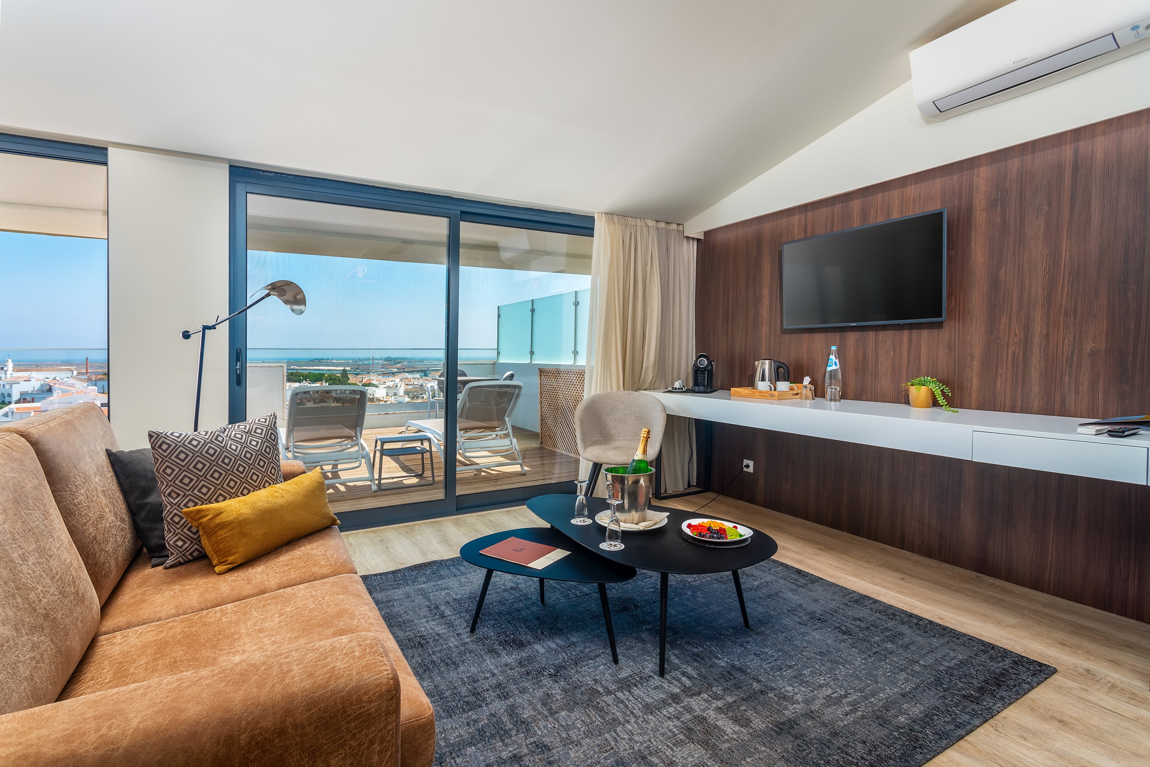 AP Maria Nova Lounge Hotel