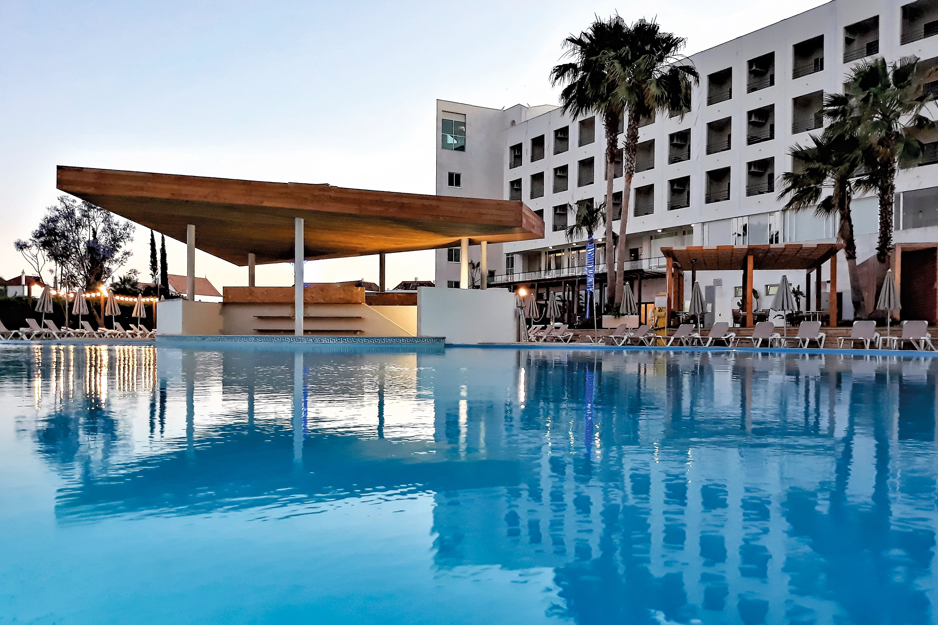 AP Maria Nova Lounge Hotel