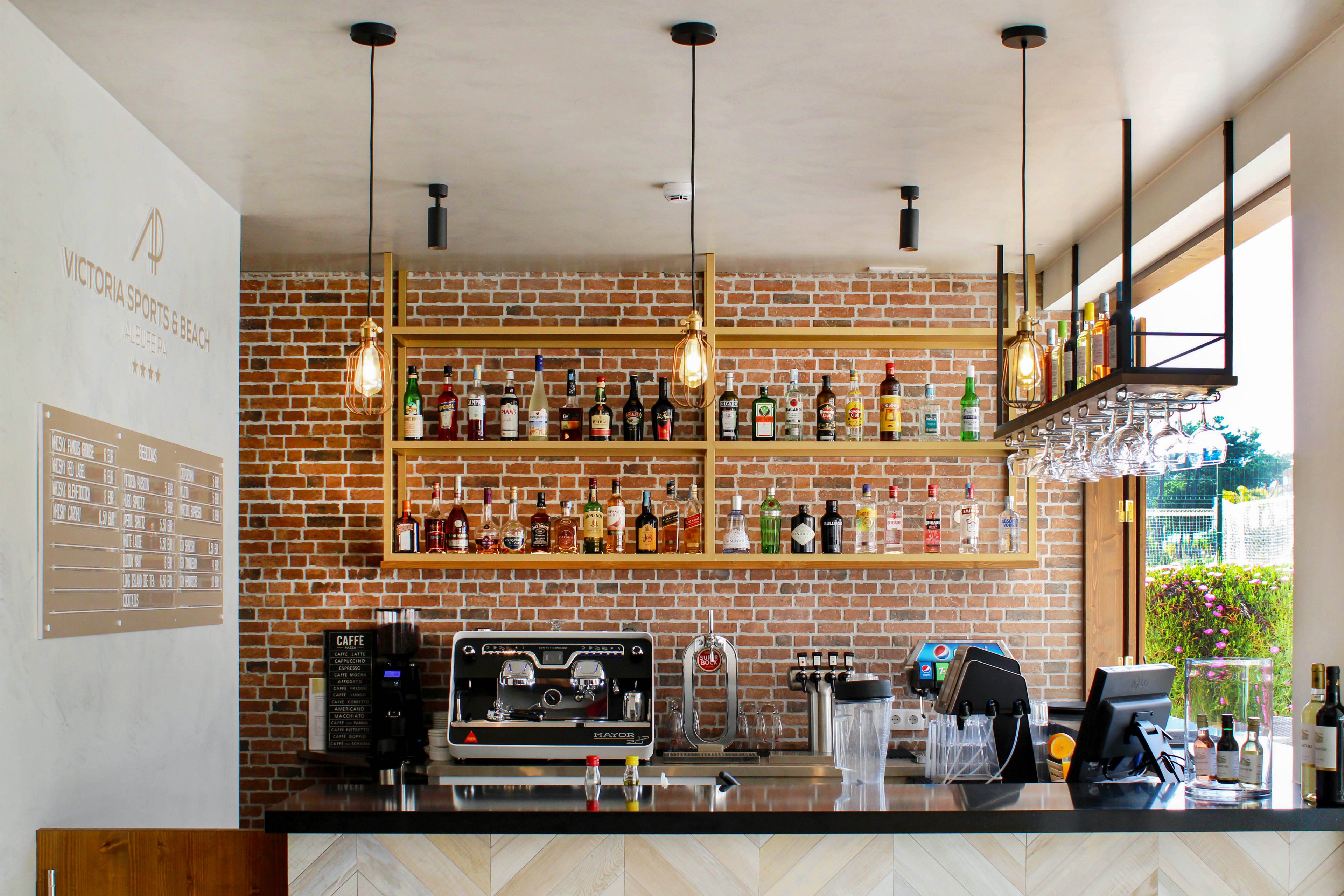 AP Victoria Sports & Beach