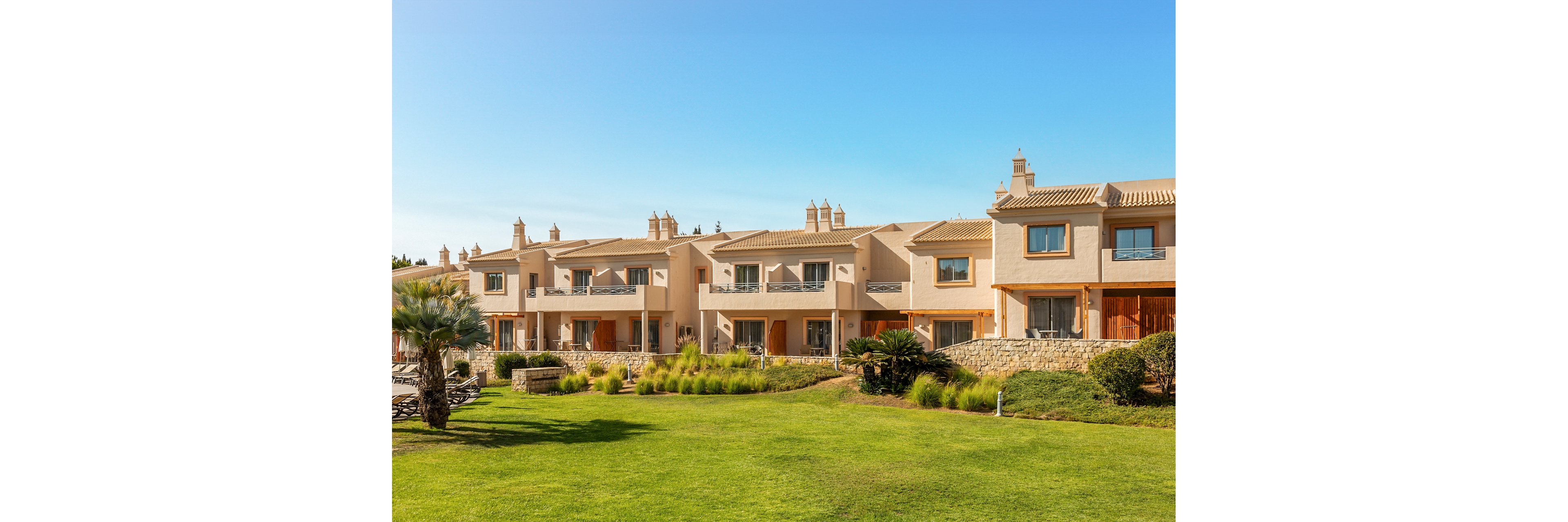 Grande Real Santa Eulalia Apartments