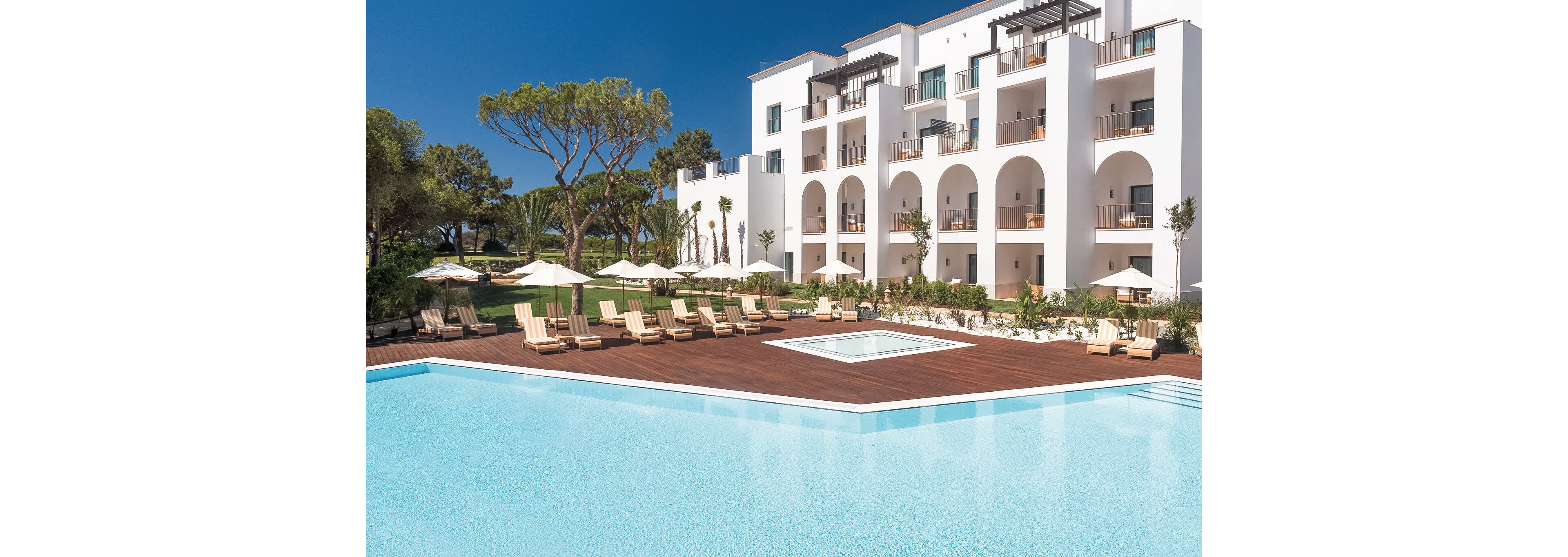 Pine Cliffs Village & Suites