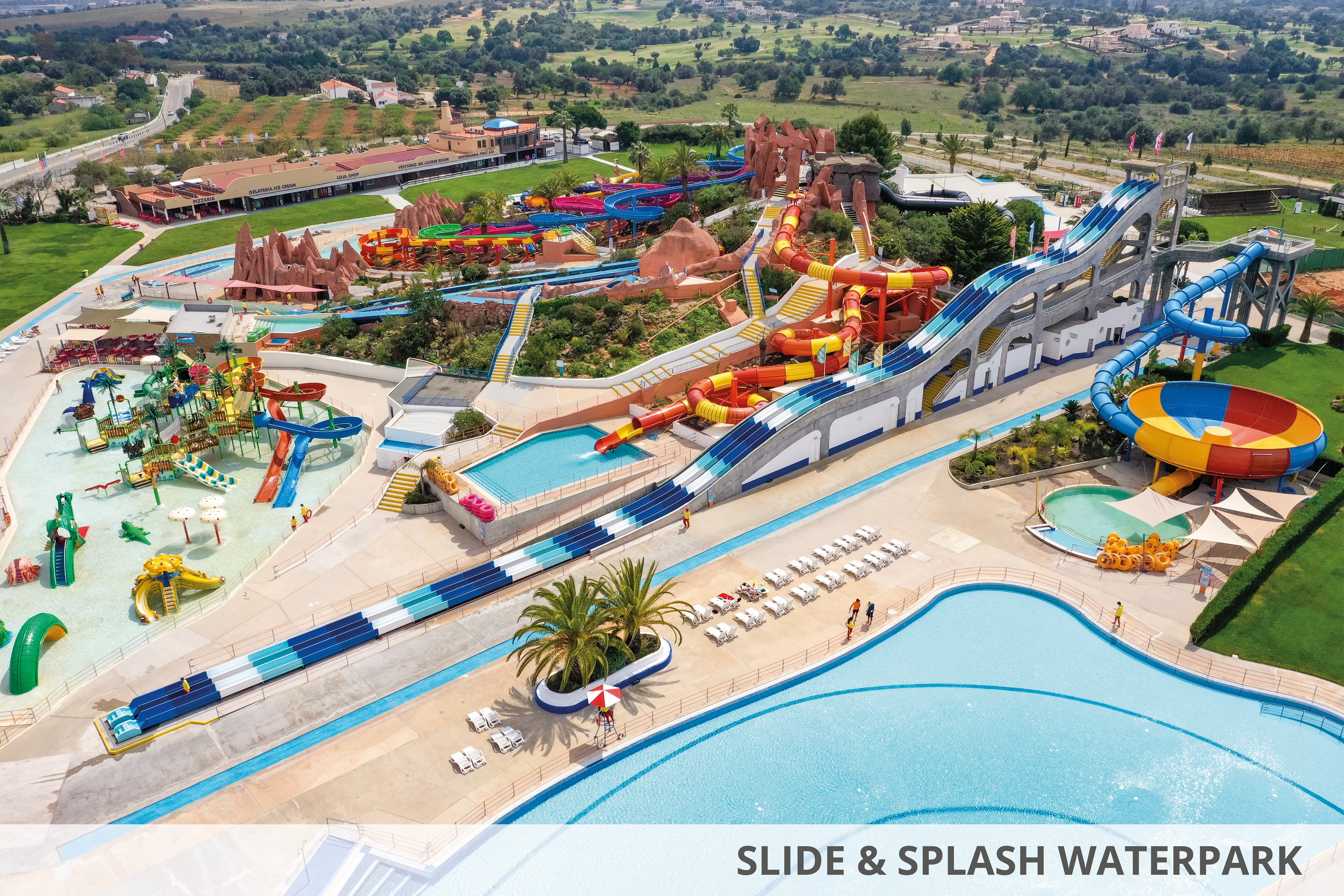 Vitors Plaza & Slide & Splash Waterpark