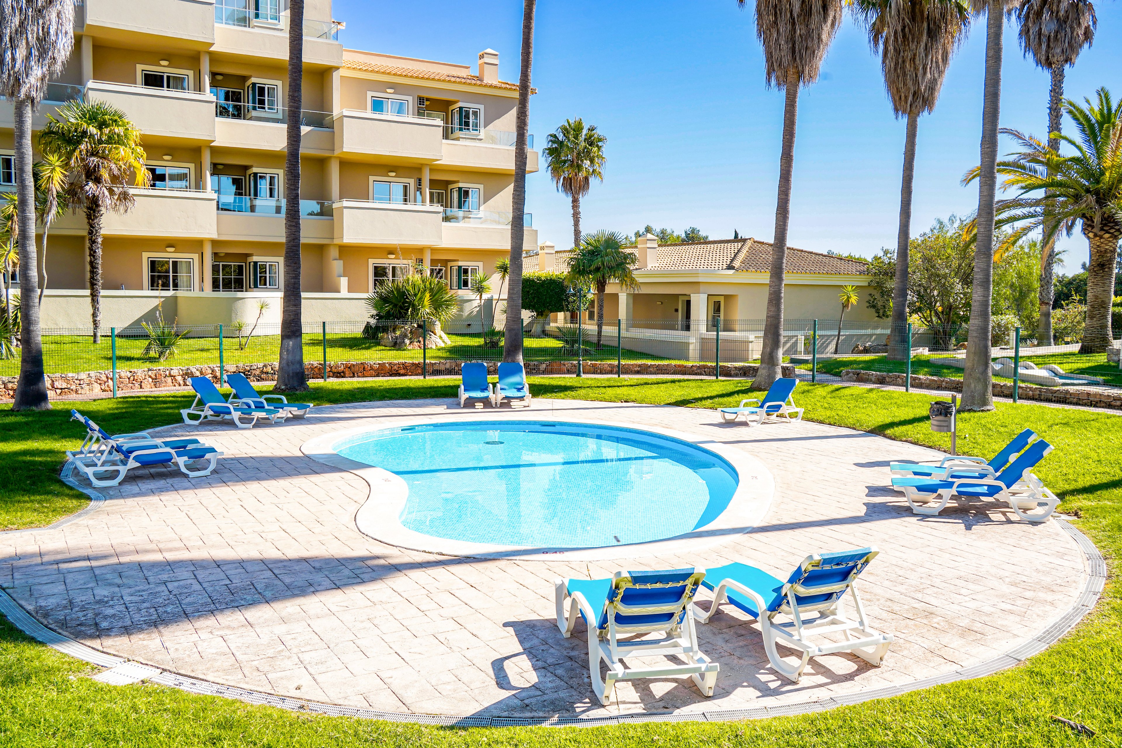 Vitors Plaza & Slide & Splash Waterpark