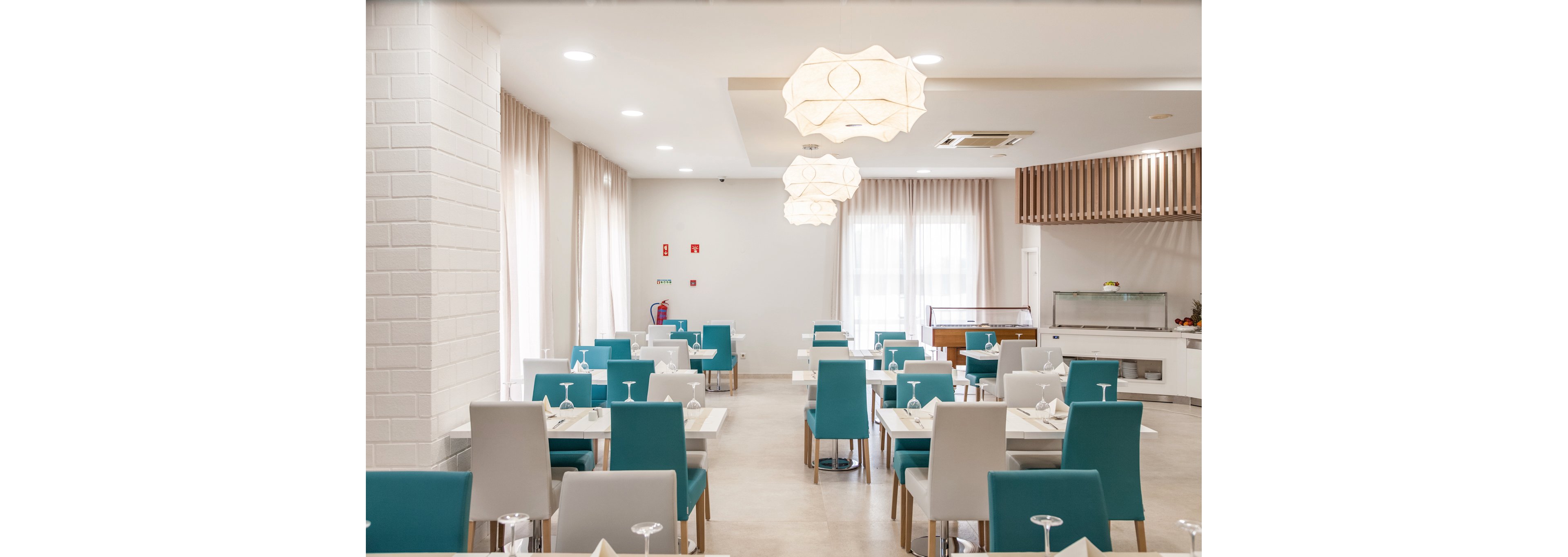 Vitors Plaza & Slide & Splash Waterpark