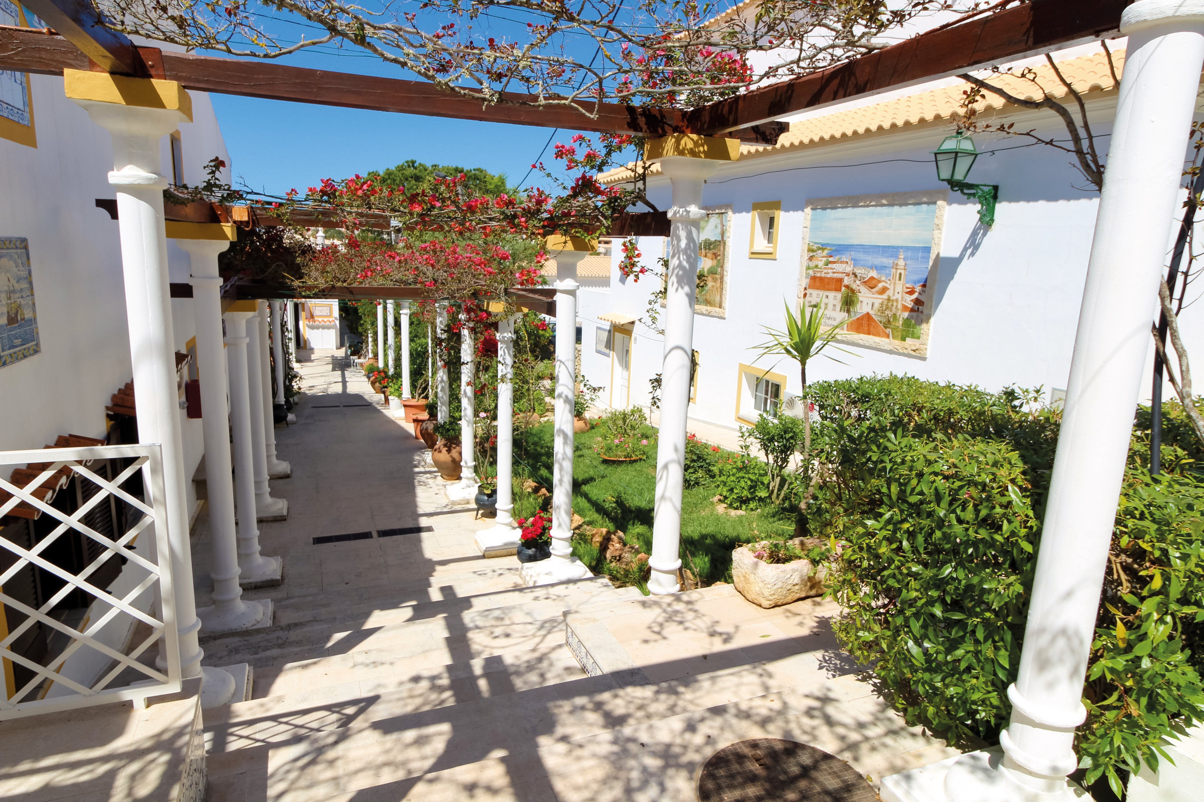 Muthu Balaia Sol Hotel