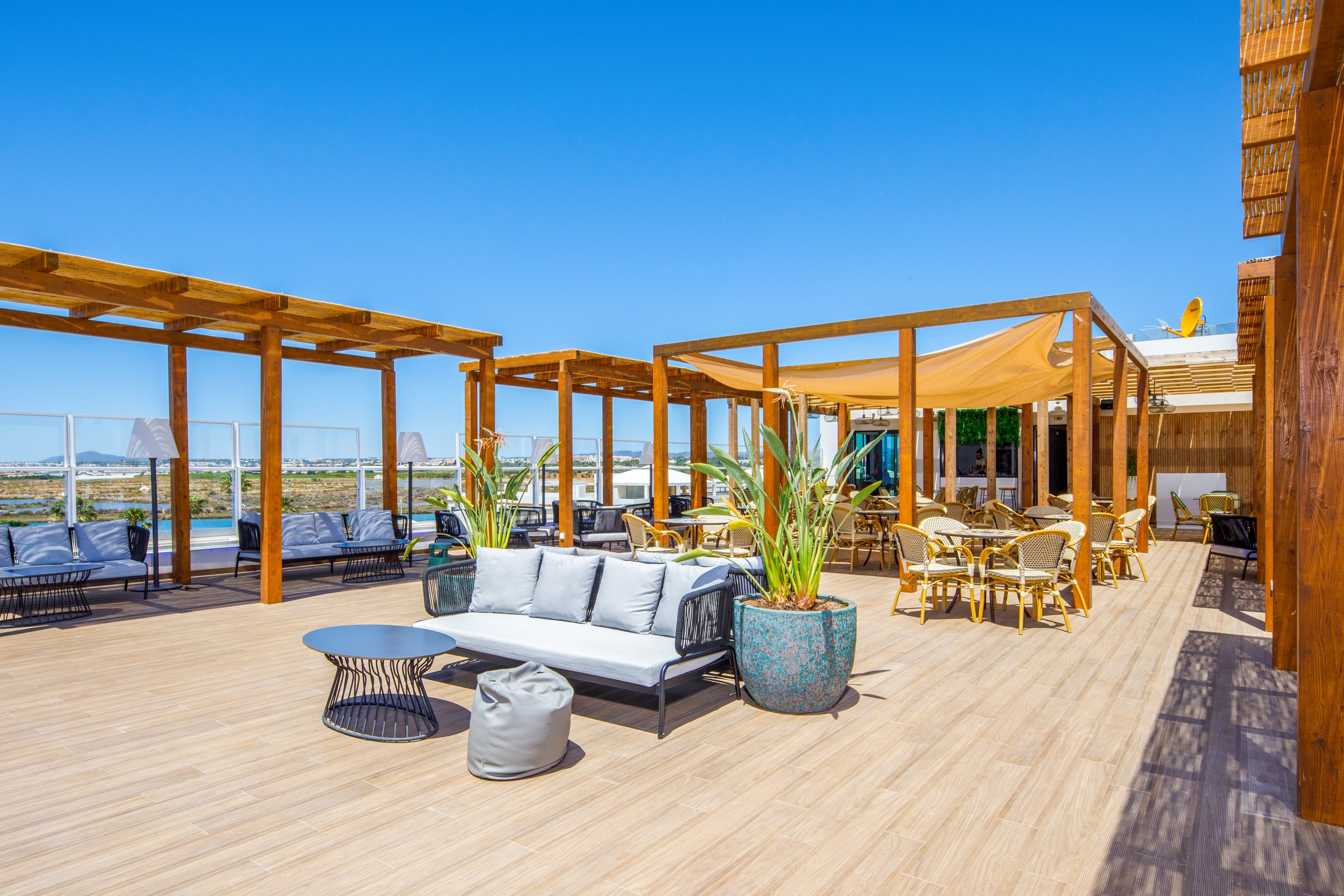 AP Cabanas Beach & Nature