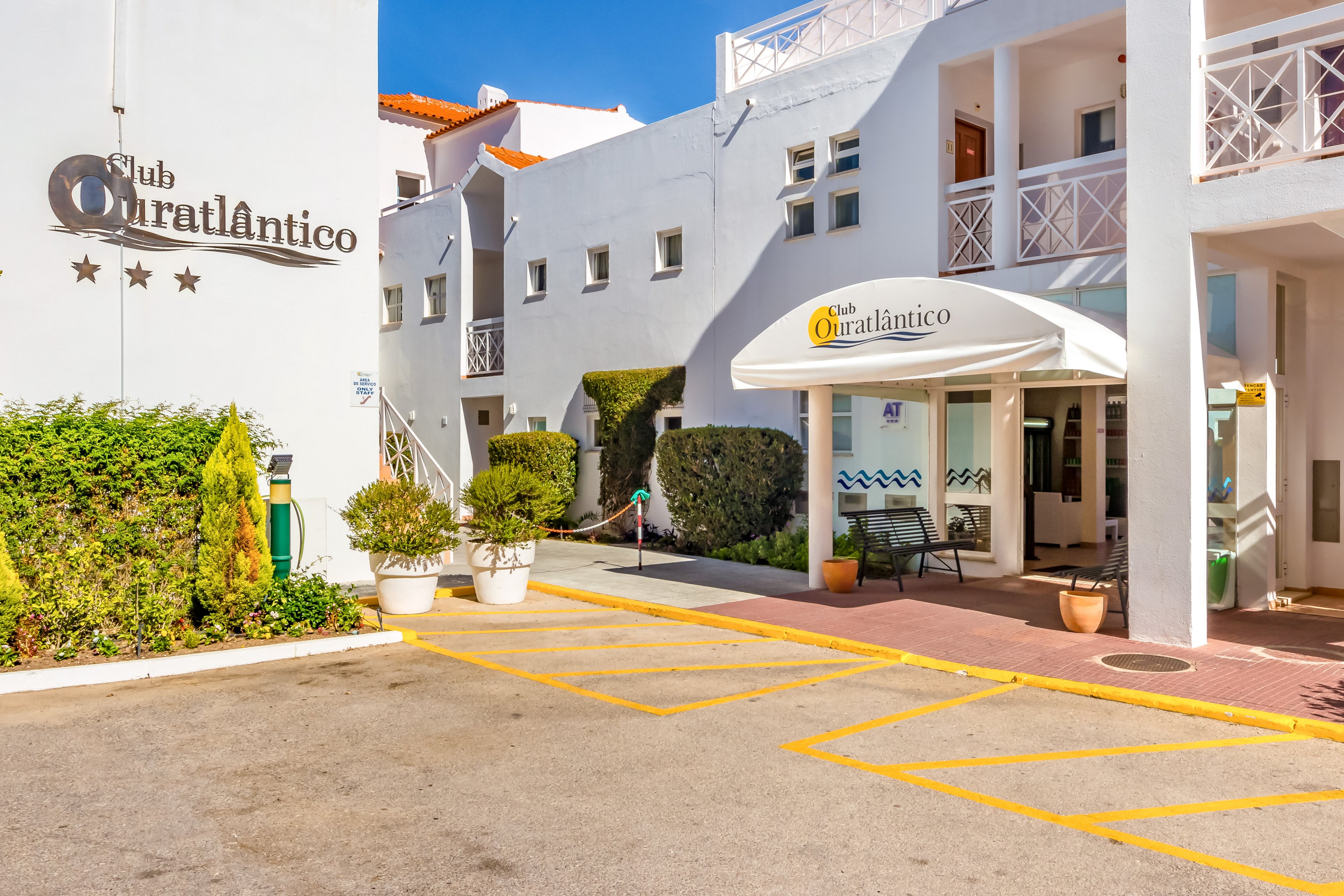 Ouratlantico Apartments