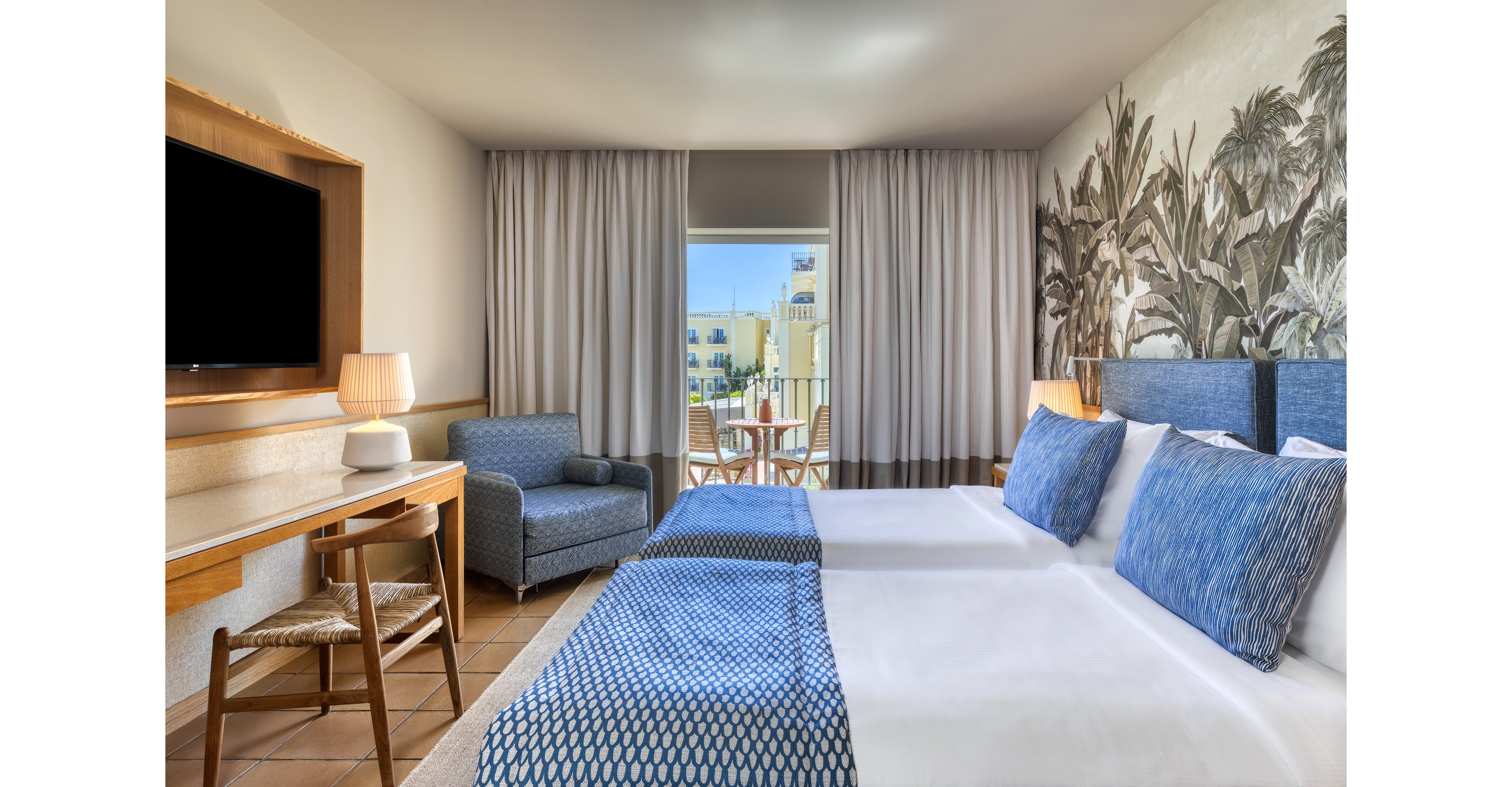 Domes Lake Algarve Autograph Collection