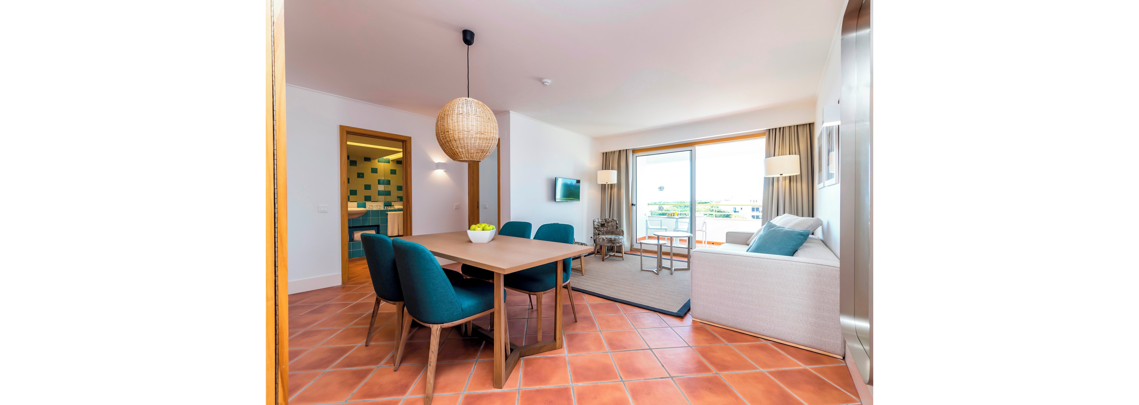 The Patio Suite Hotel with 3 Rounds of Golf Included