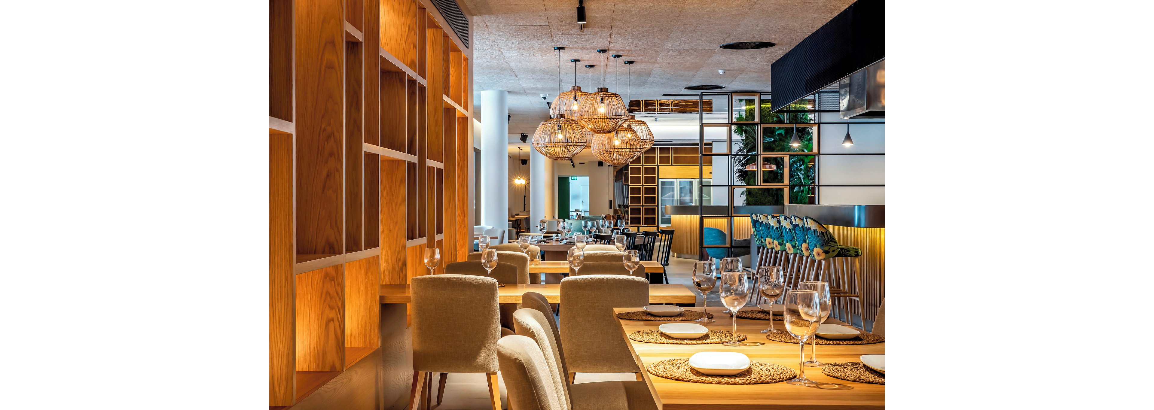 The Patio Suite Hotel with 5 Rounds of Golf Included