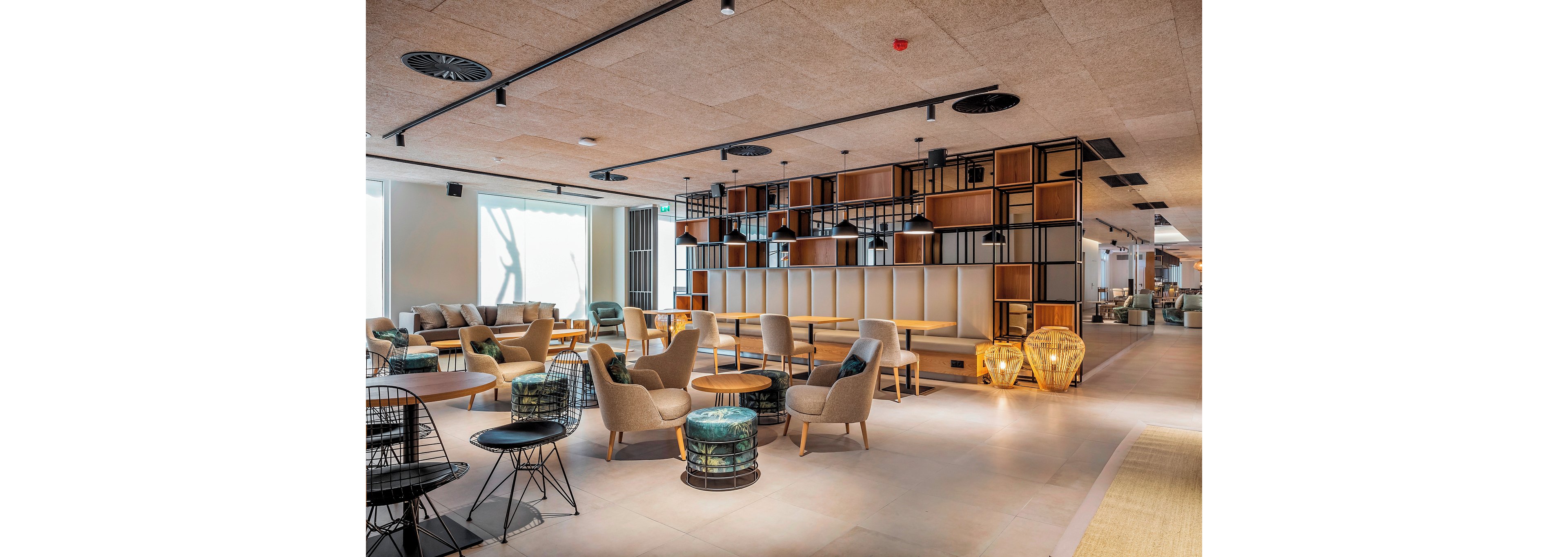 The Patio Suite Hotel with 5 Rounds of Golf Included