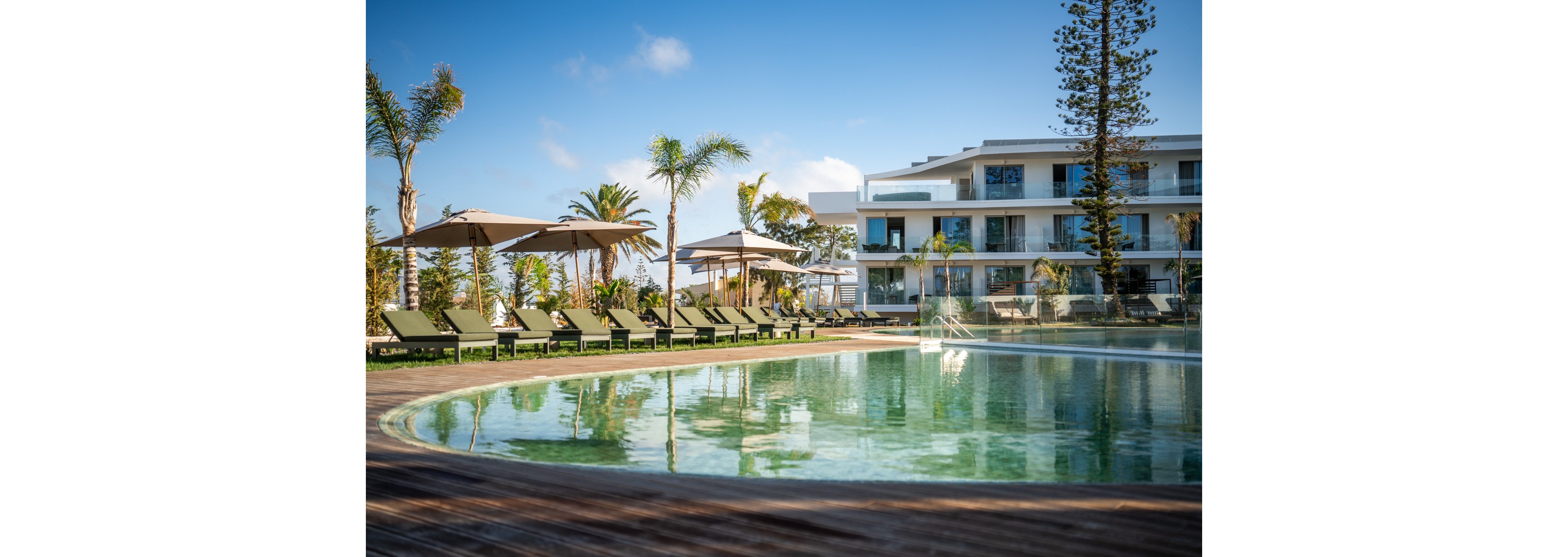 Castelo Suites Hotel