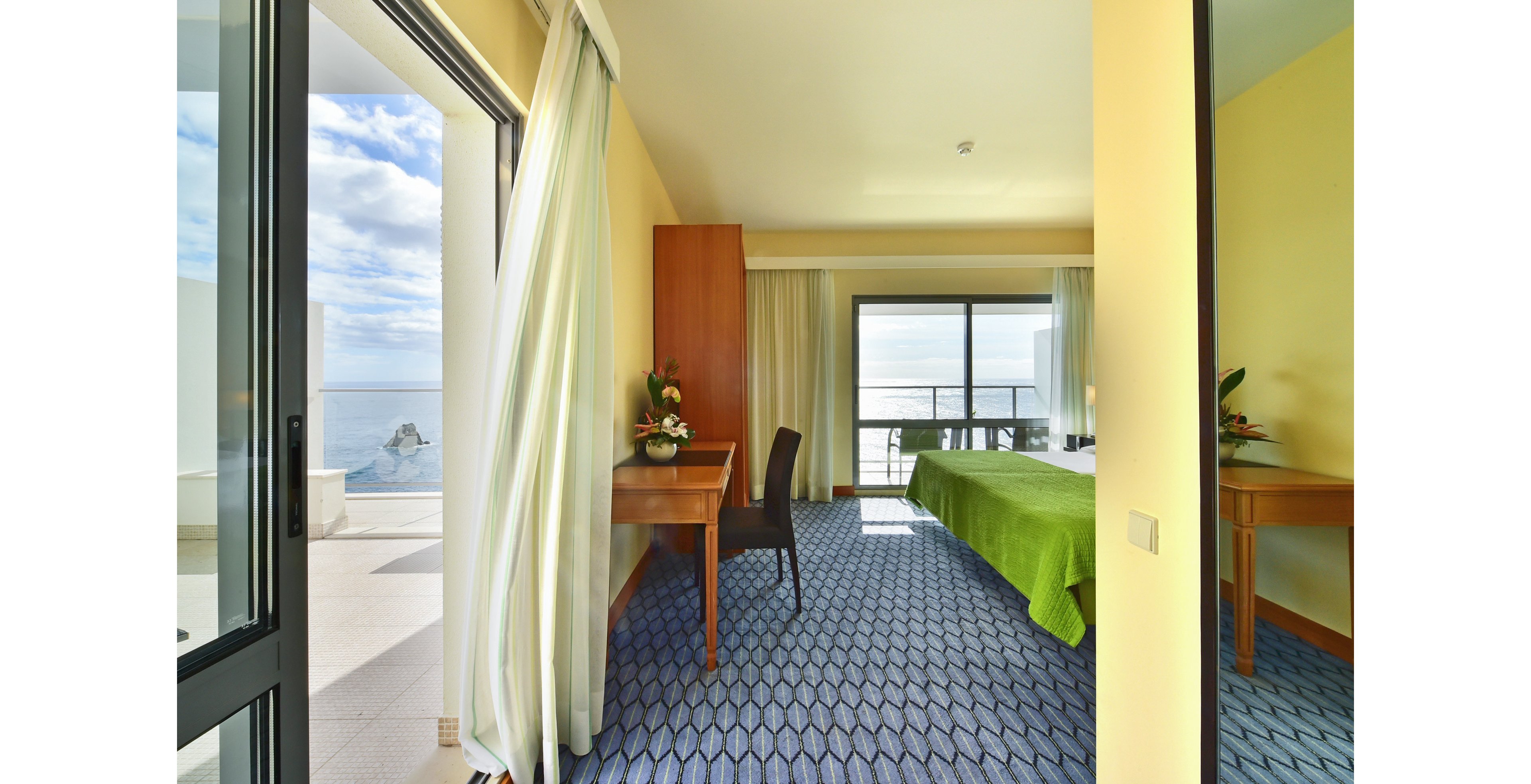 Pestana Promenade Ocean Resort Hotel