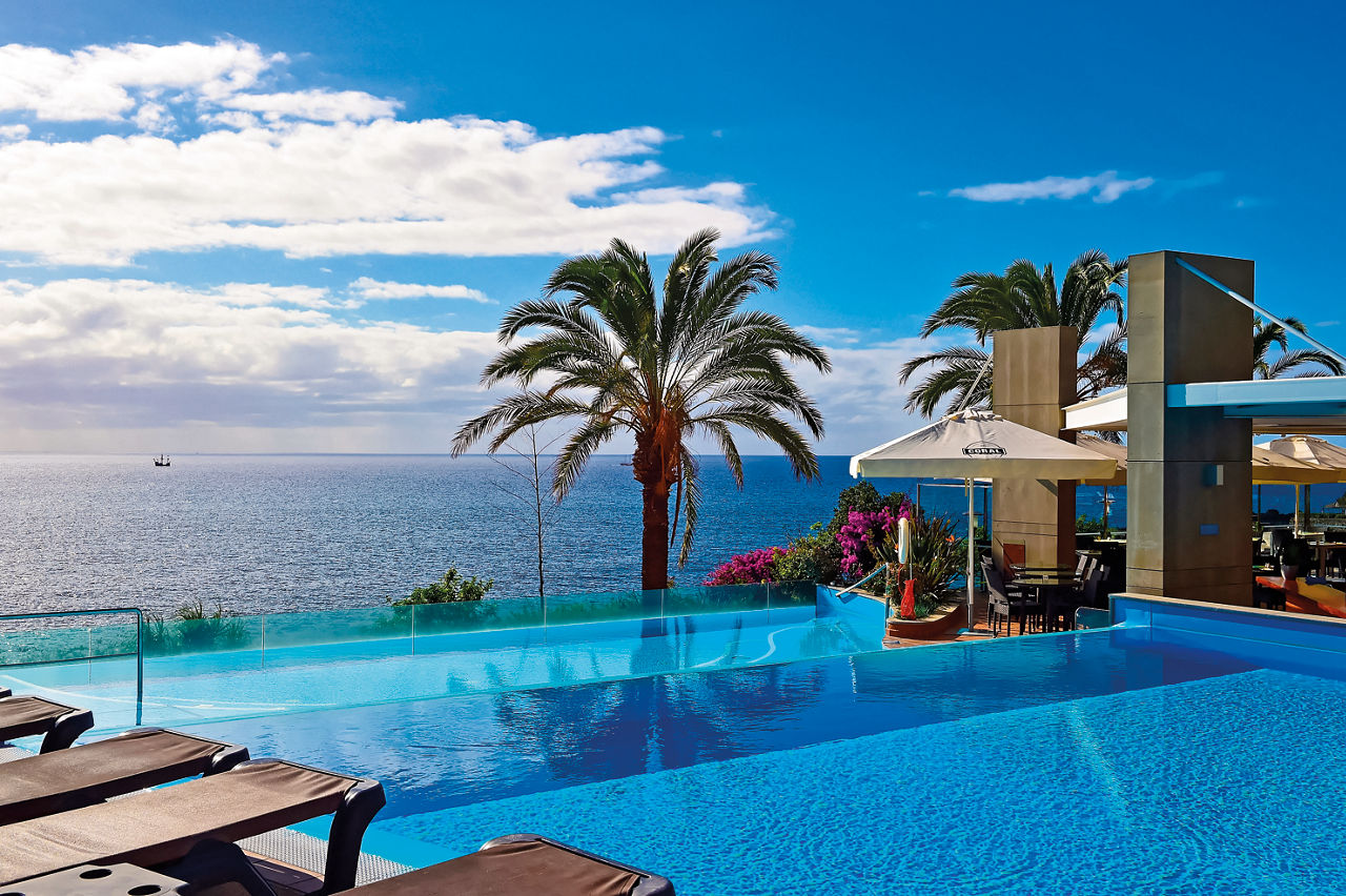 Pestana Promenade Ocean Resort Hotel