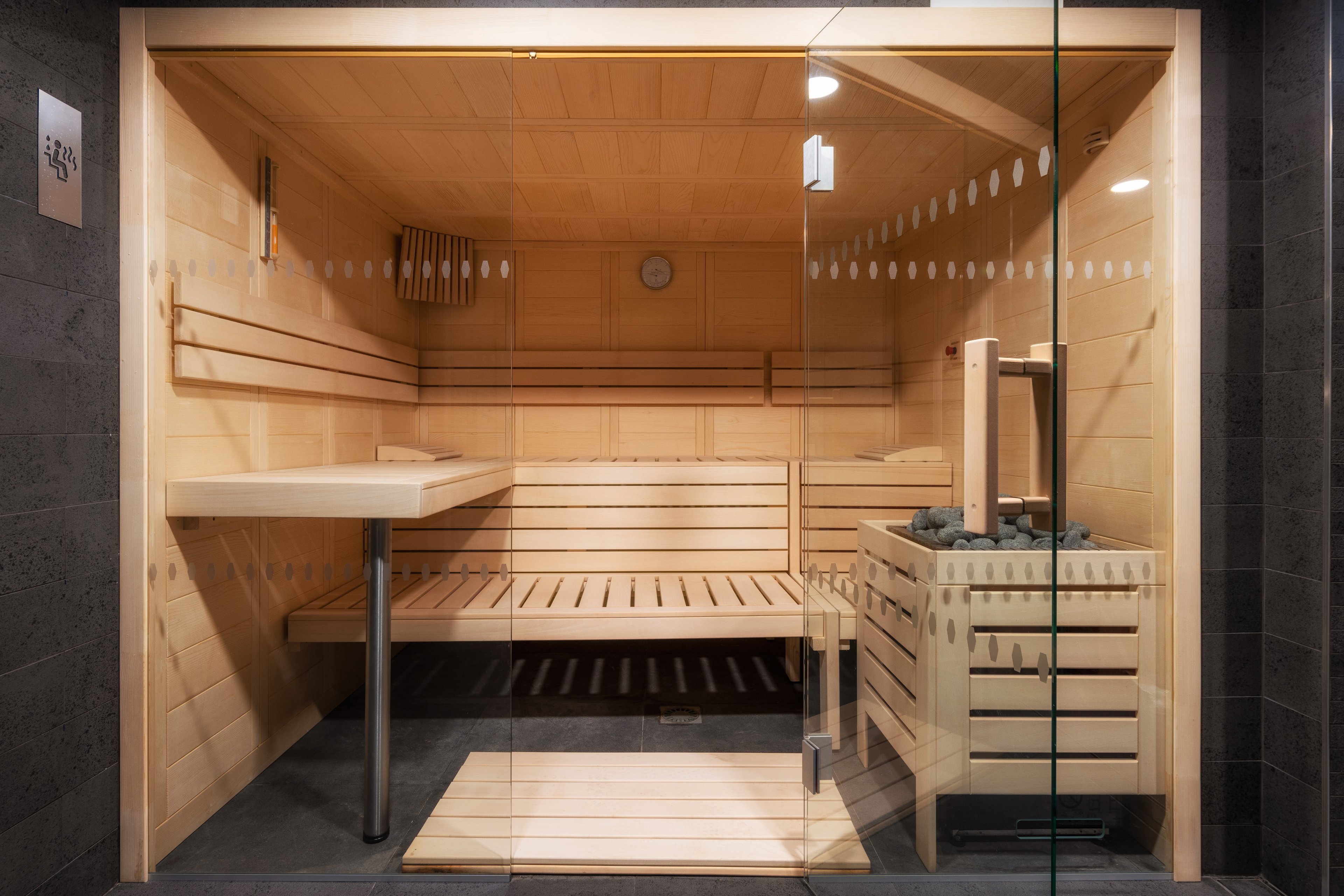 Girassol Suite Hotel