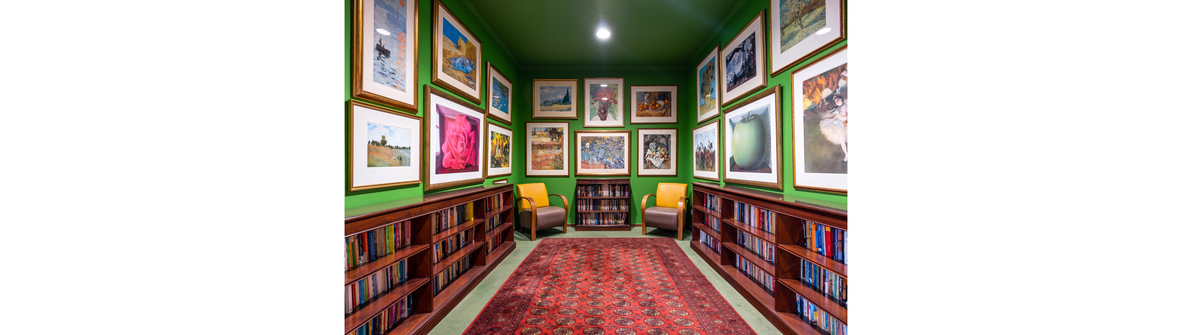 Girassol Suite Hotel