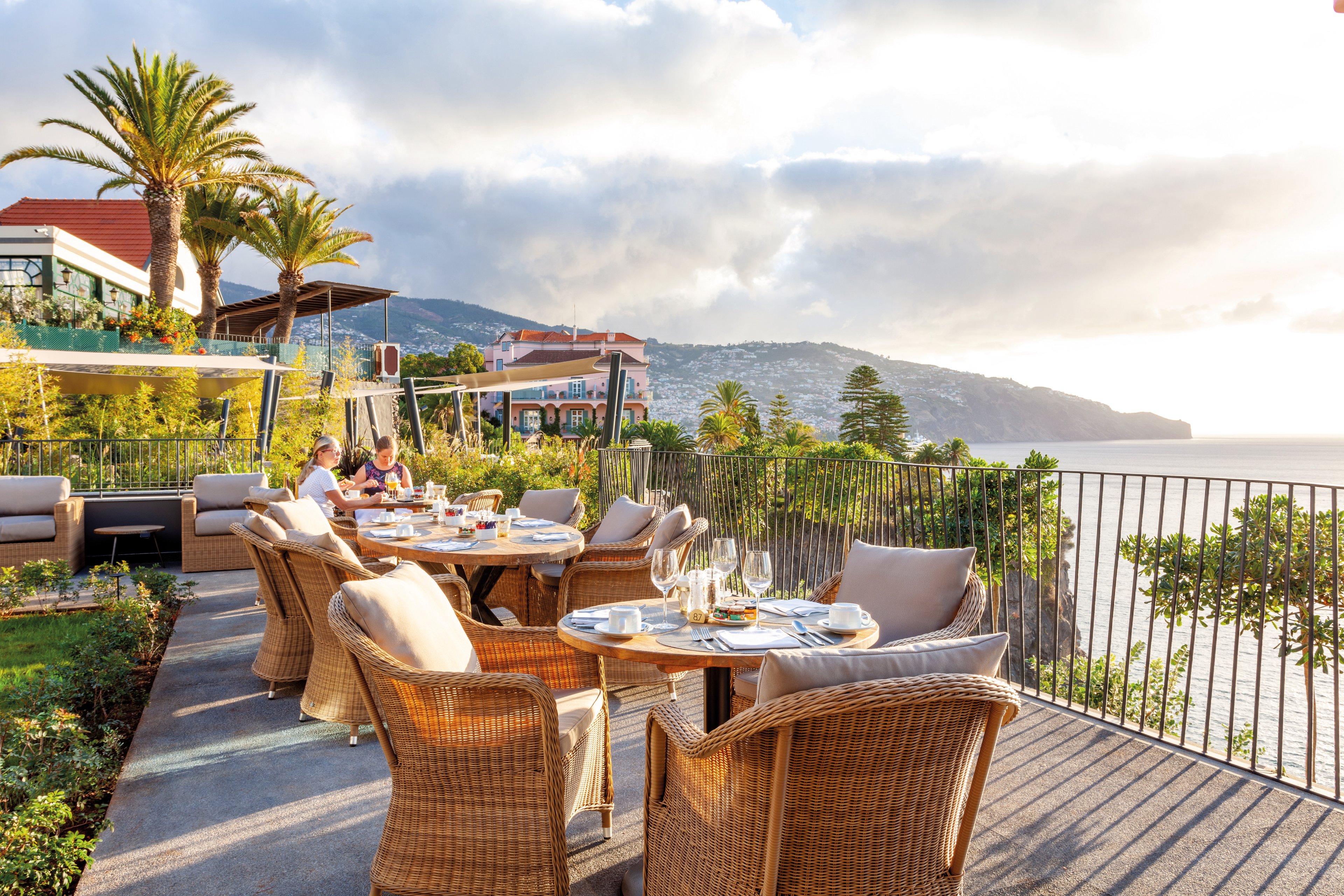 Les Suites at The Cliff Bay