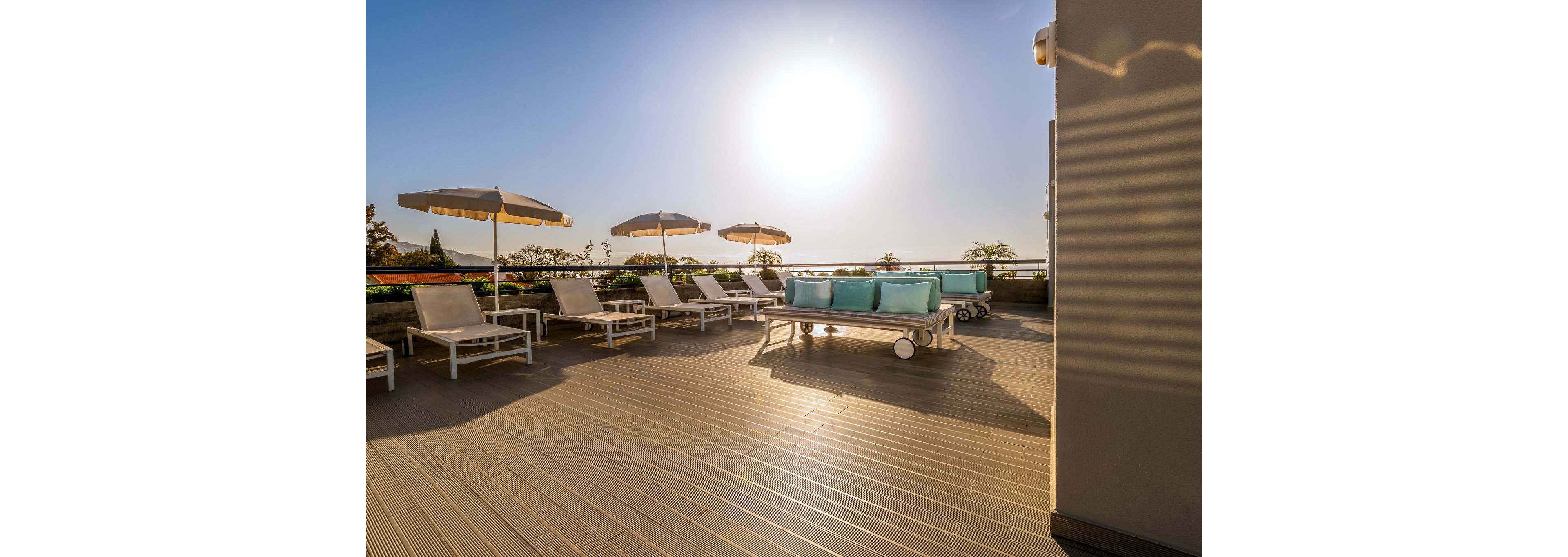 Terrace Mar Suite Hotel