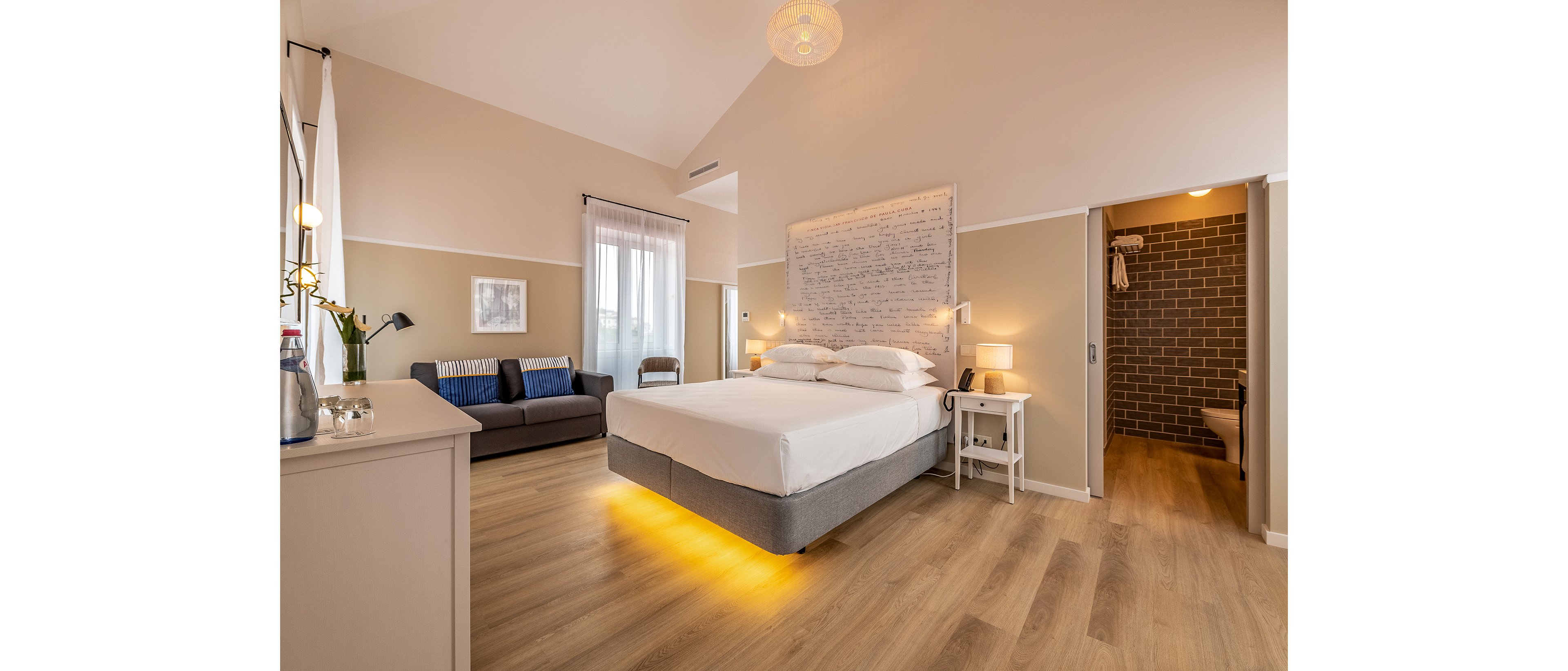 Pestana Fisherman Village